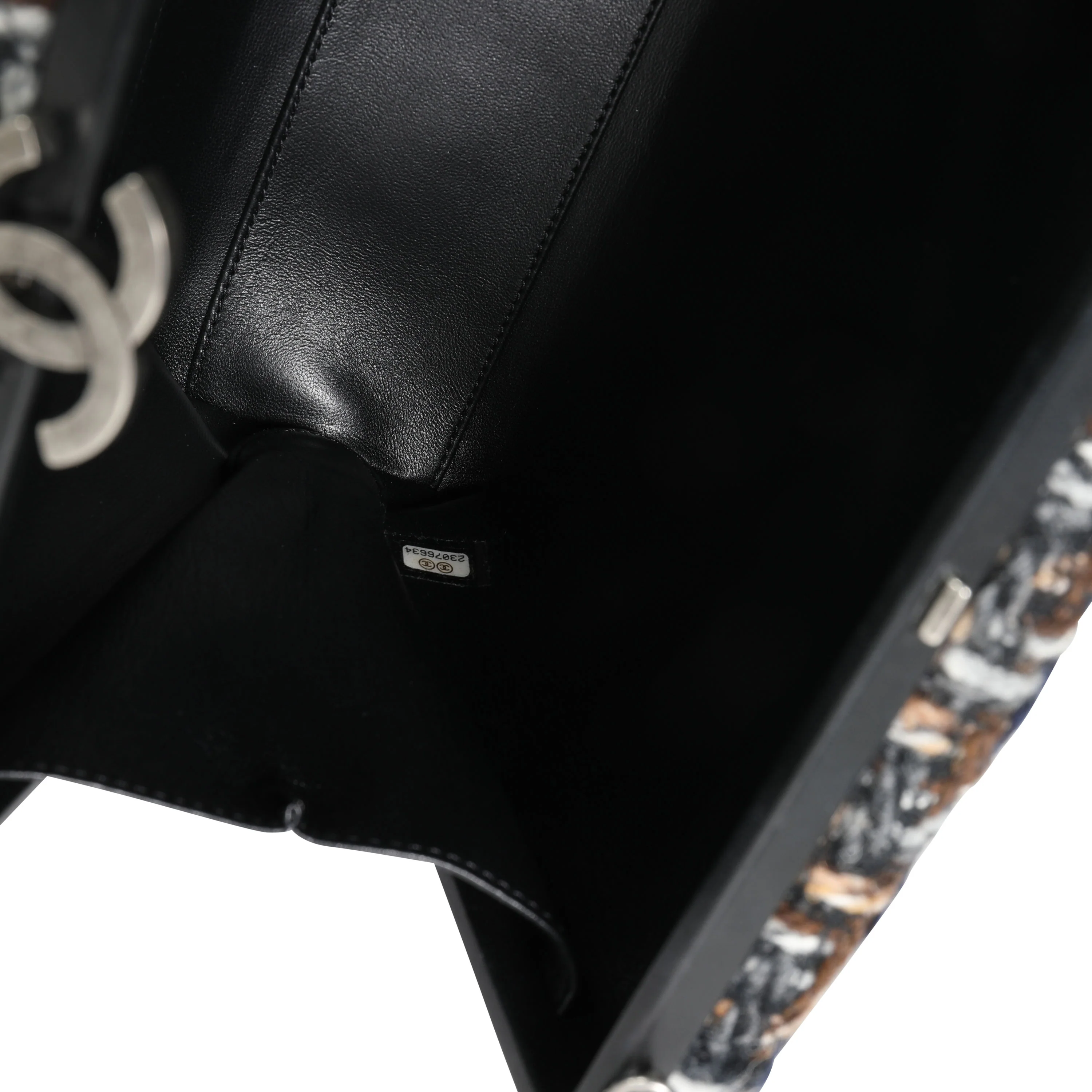 Chanel Black Leather & Multicolor Tweed Il Quadrato Box Shoulder Bag - Image 8