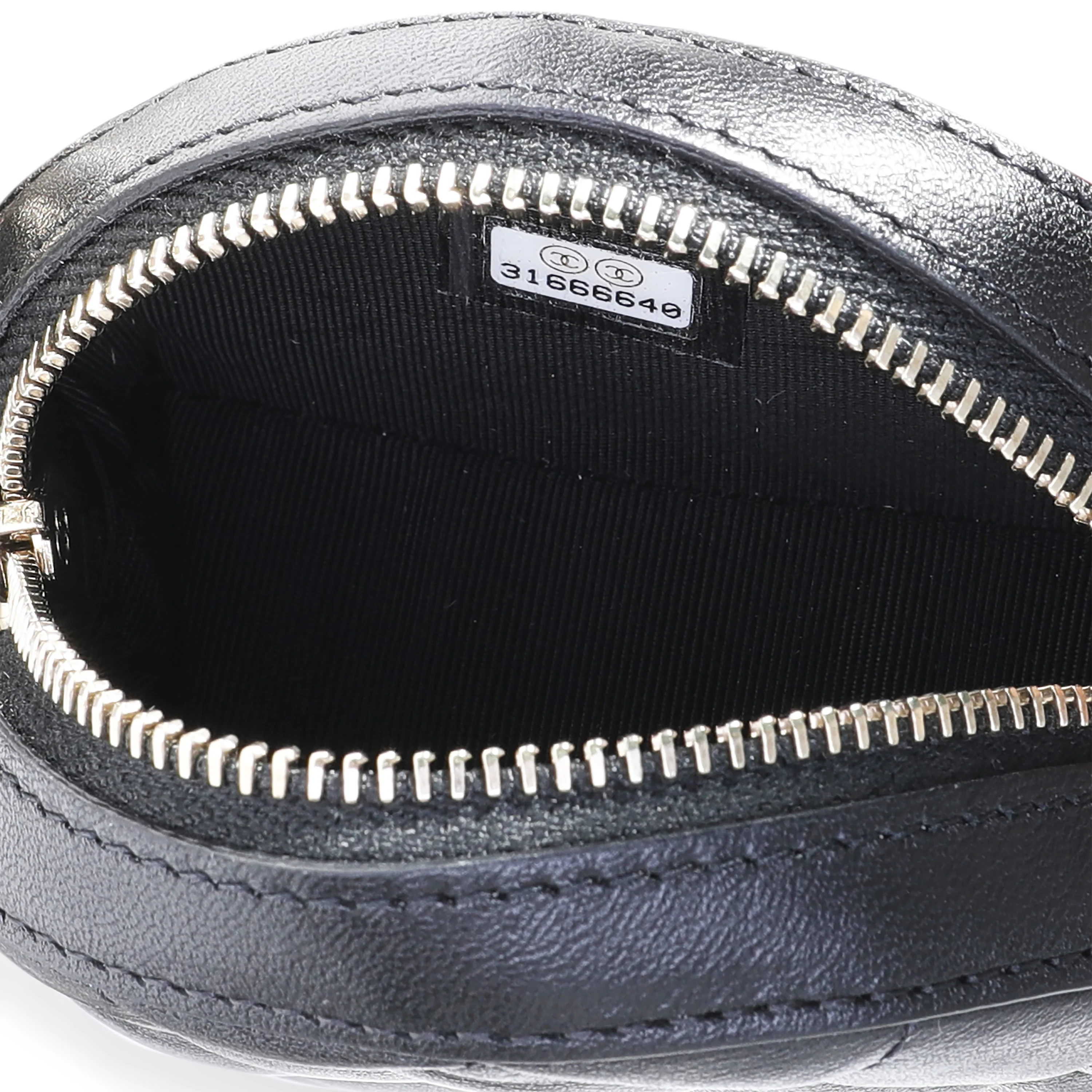 Chanel Quilted Lambskin Clutch with Chain - Image 8