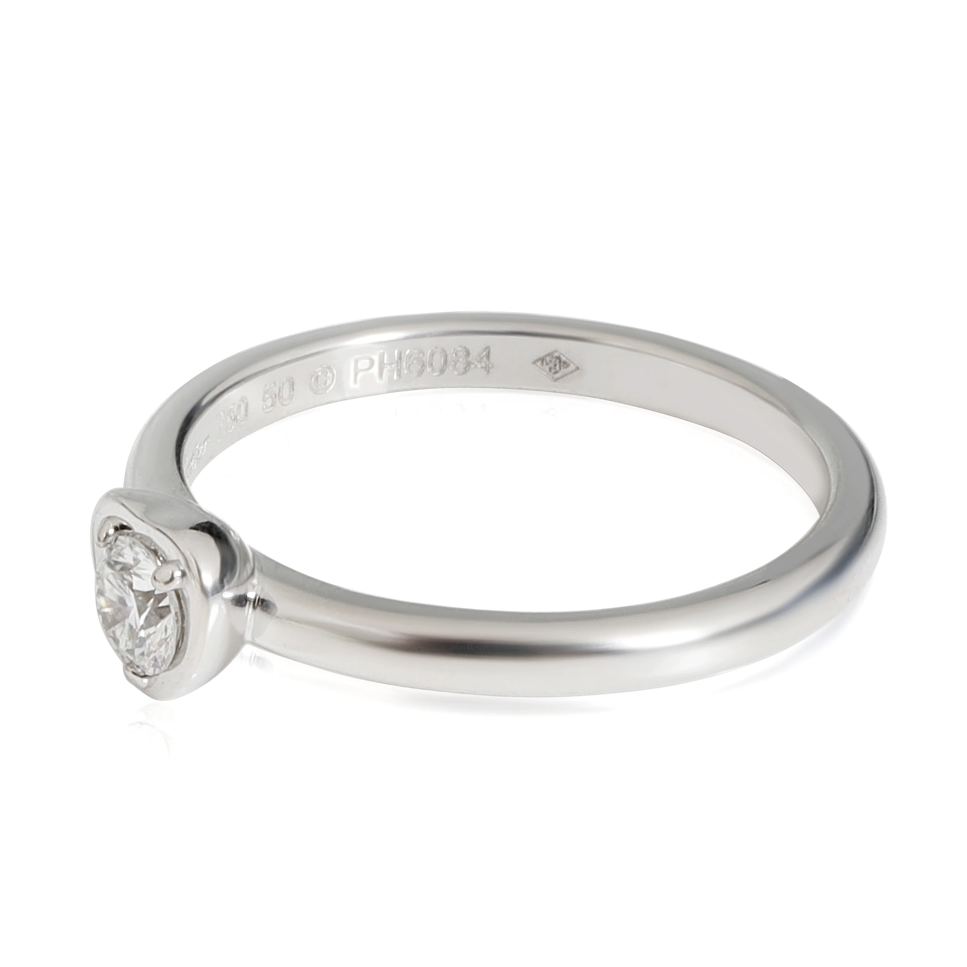 Cartier Diamants Légers Heart Ring in 18k White Gold 0.14 Ct - Image 2