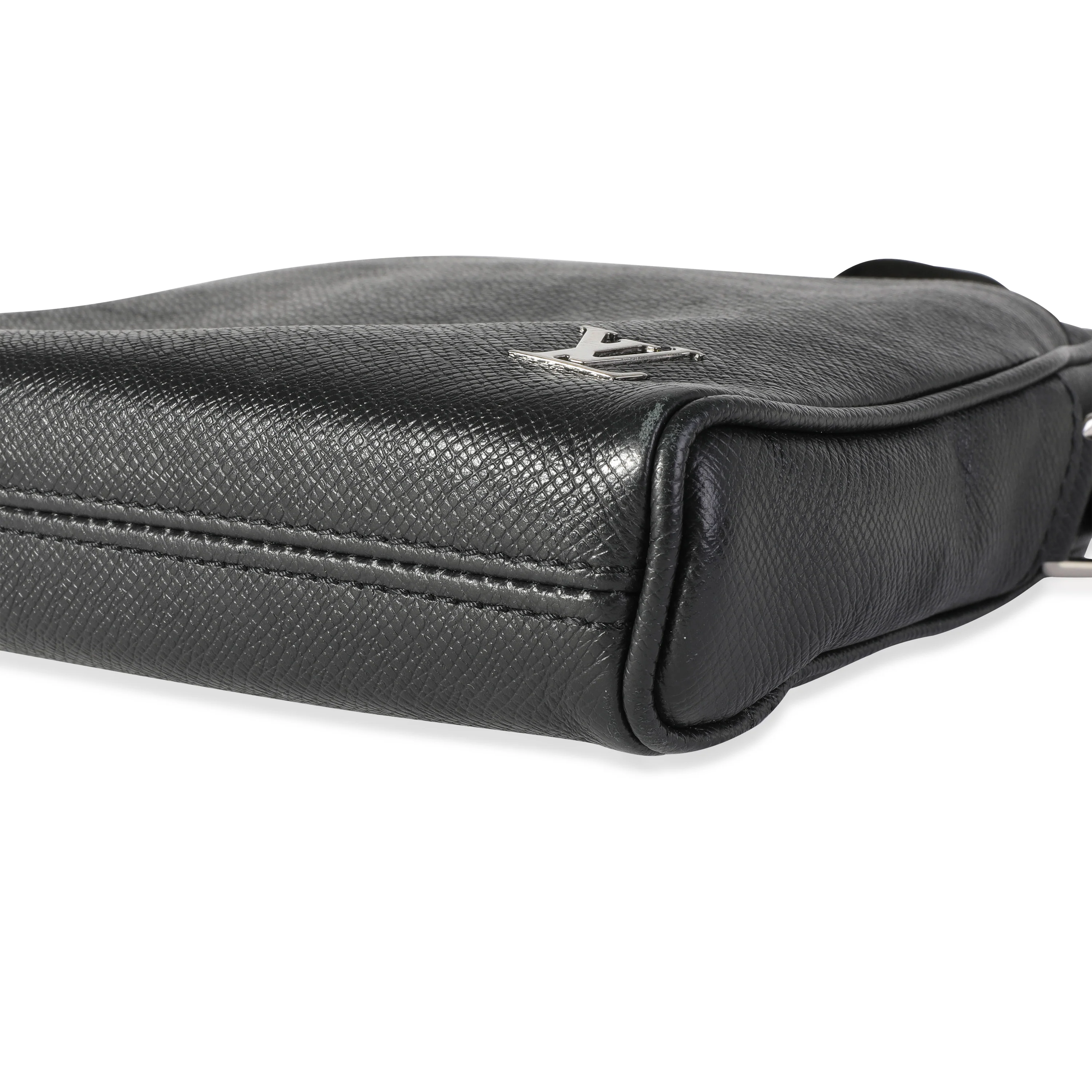 Louis Vuitton Black Taiga Leather Alex Messenger BB - Image 6