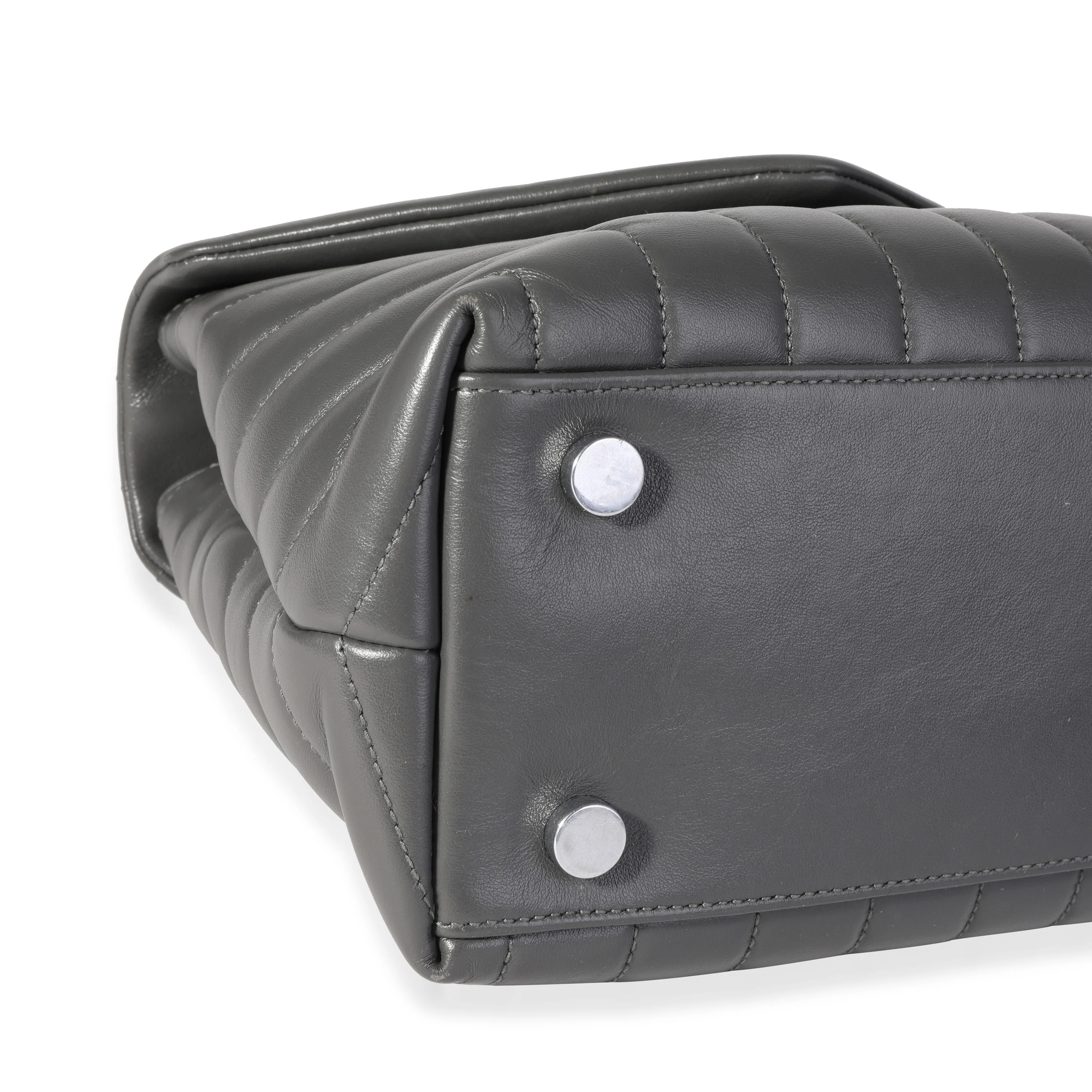Saint Laurent Grey Matelassé Calfskin Top Handle Loulou Bag - Image 5