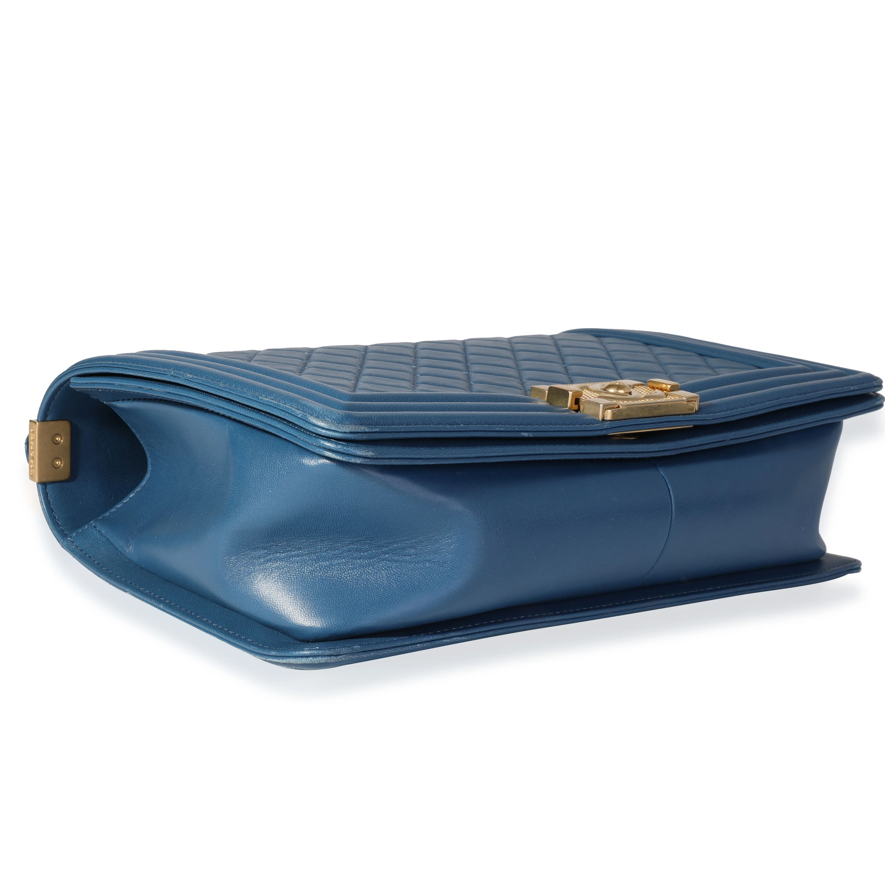 Chanel Blue Quilted Lambskin Medium Boy Bag - Image 6