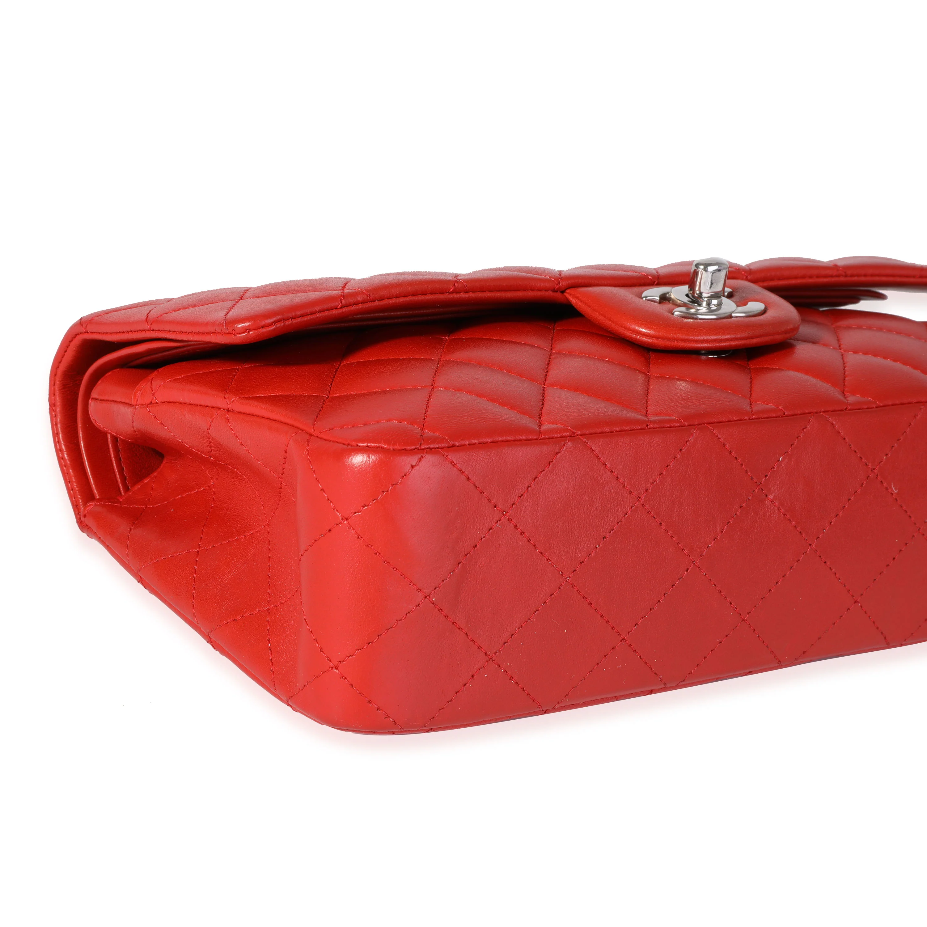 Chanel Red Quilted Lambskin Medium Classic Double Flap Bag - Image 6