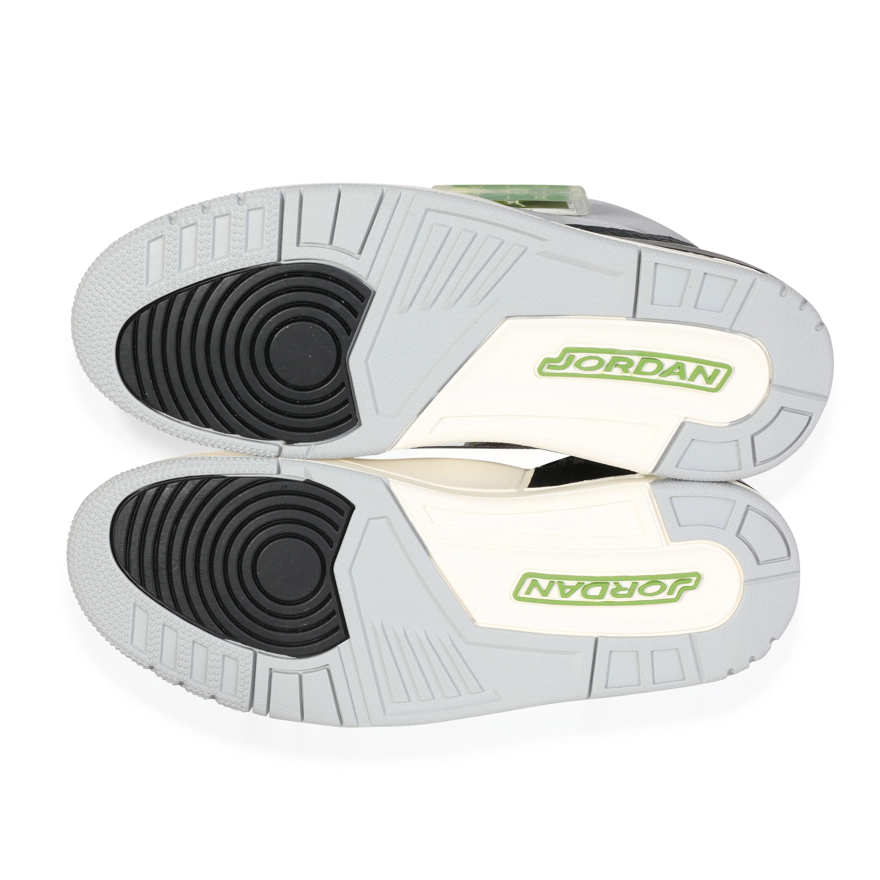 Air Jordan 3 Retro Chlorophyll (11 US) - Image 5