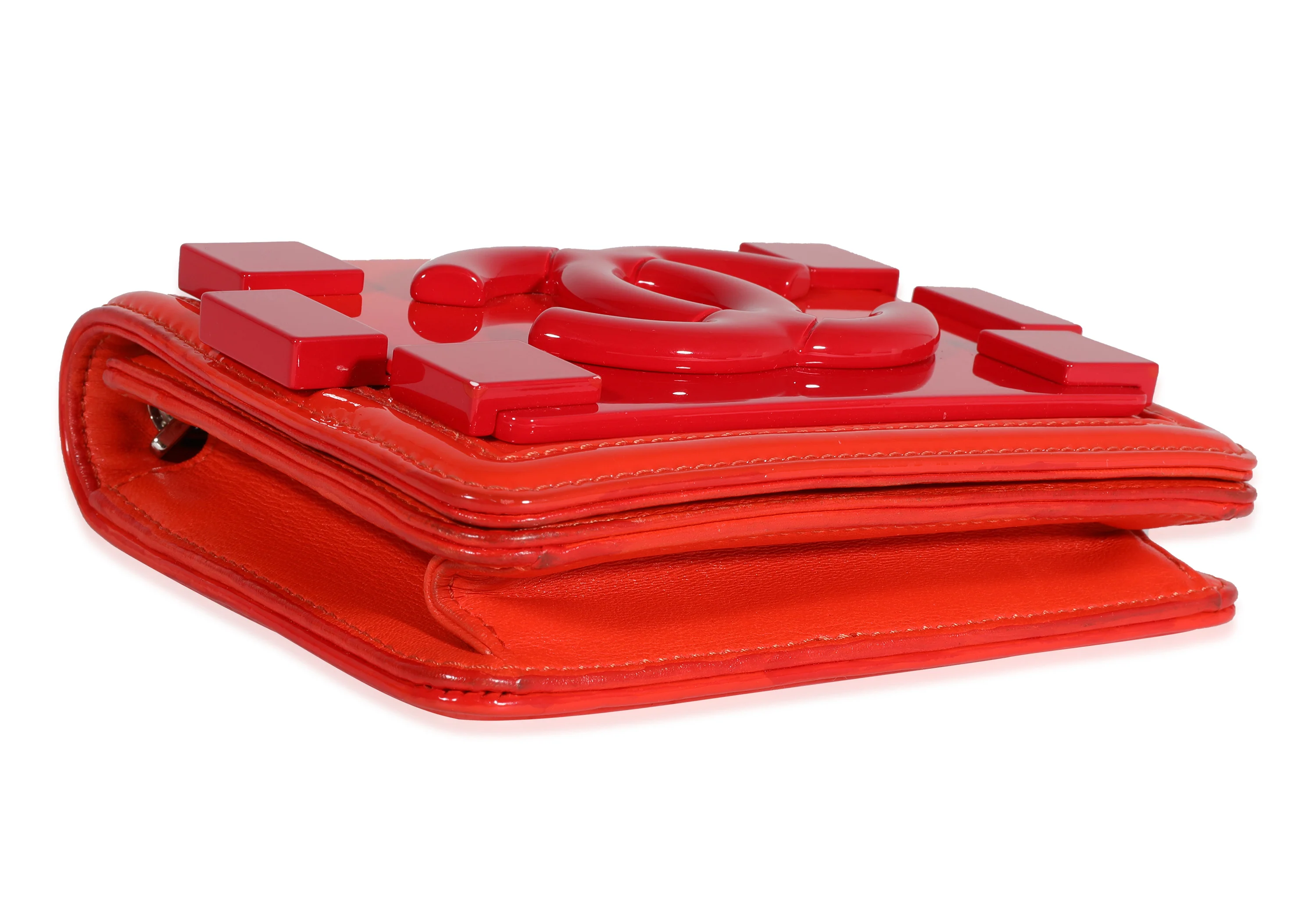 Red Quilted Patent Leather & Plexi Boy Brick Flap Bag - Image 6