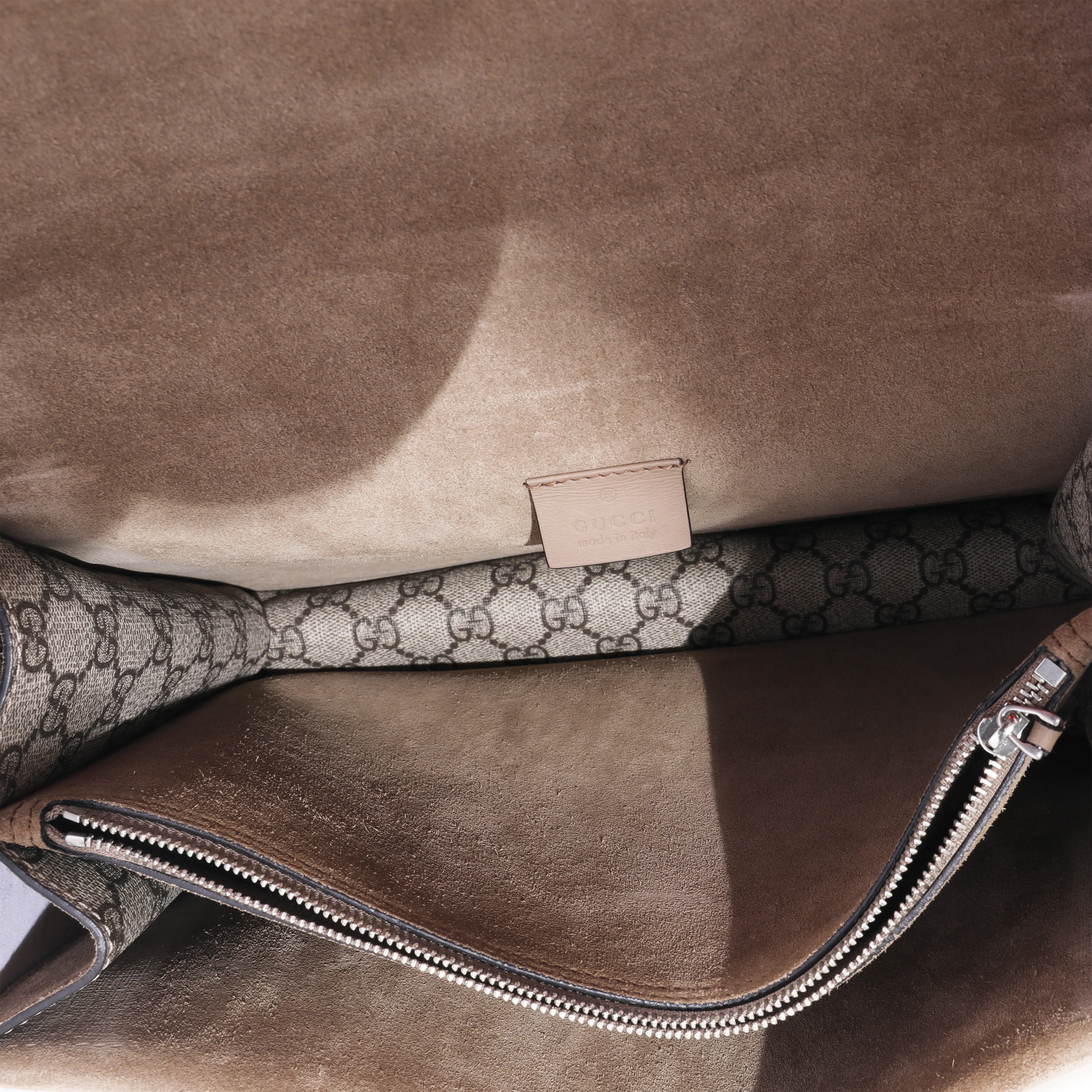 Gucci Beige GG Supreme Medium Dionysus - Image 8