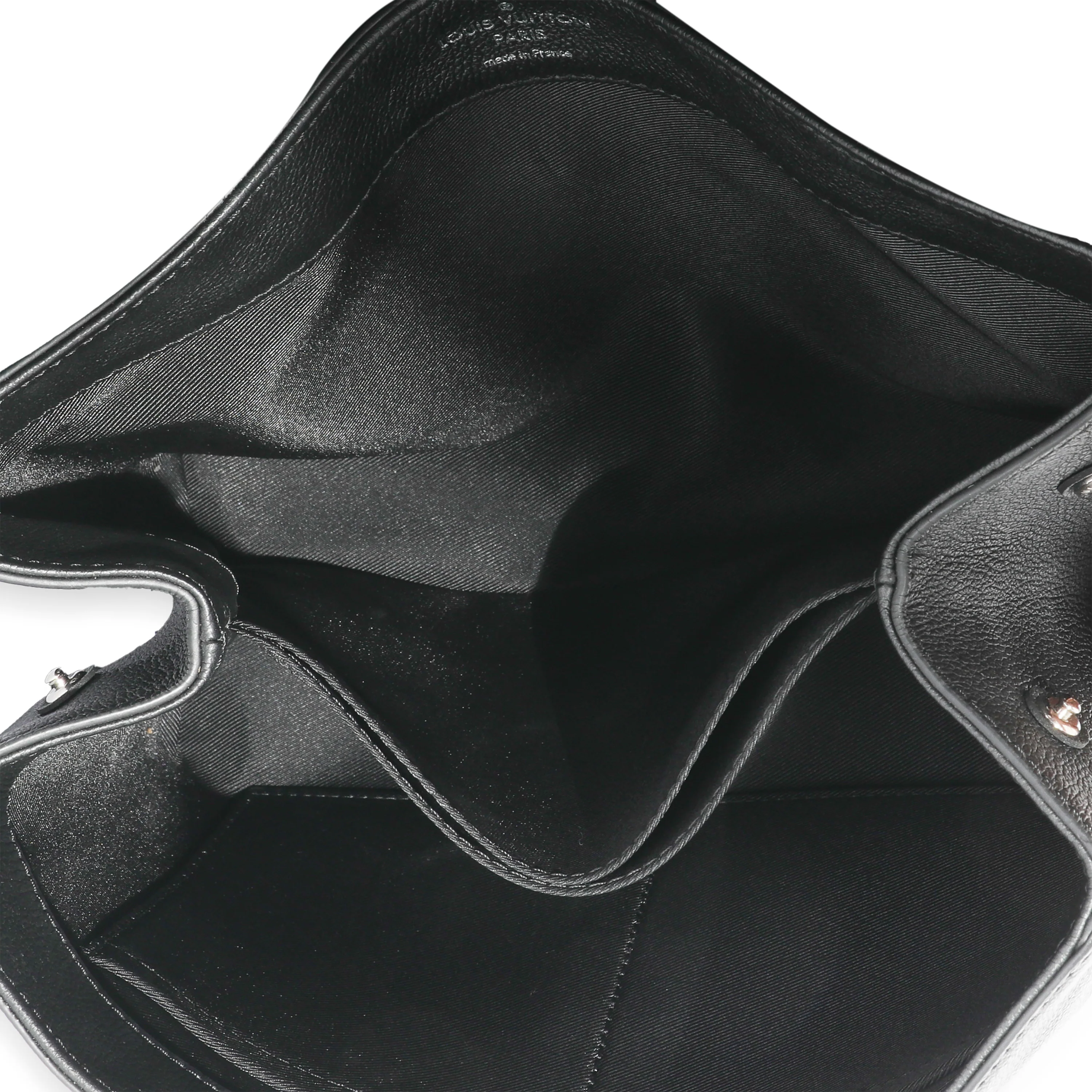 Louis Vuitton Black Leather LockMe II Bag - Image 8