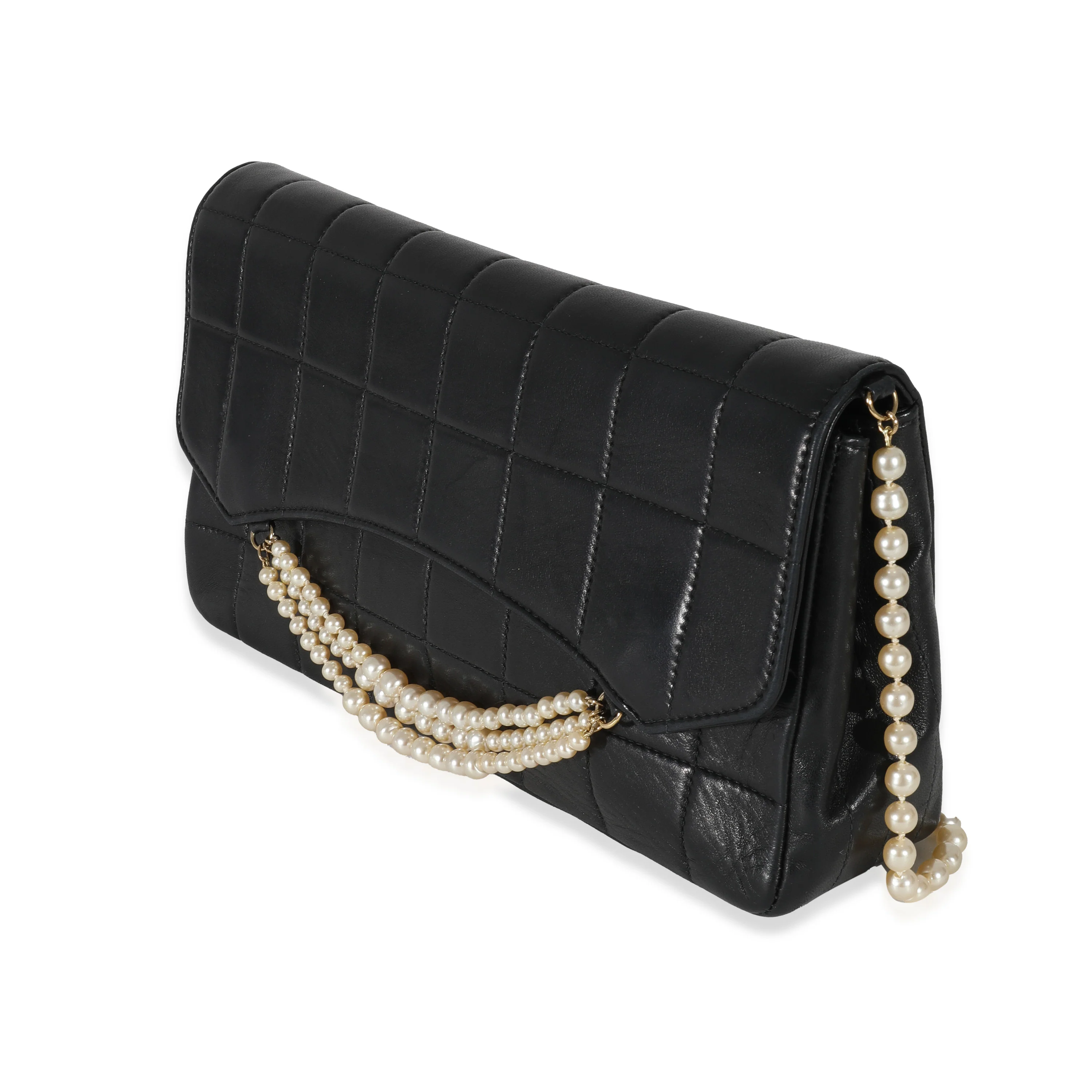 Chanel Vintage Black Lambskin Square Quilted Pearl Chain Clutch - Image 2