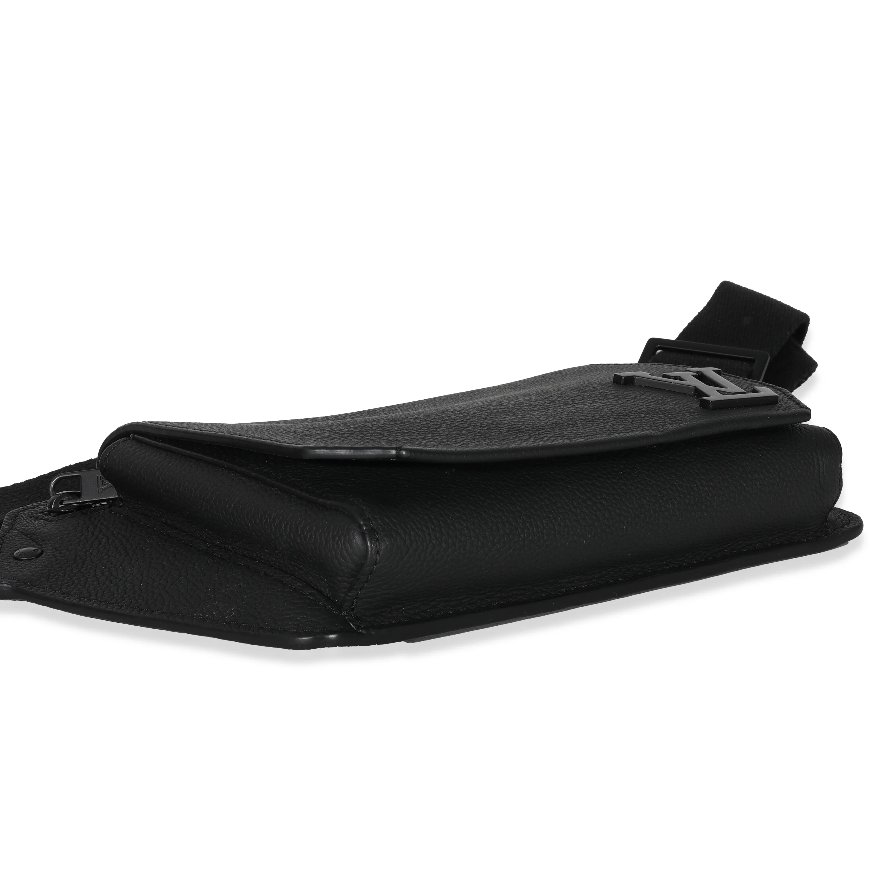 Louis Vuitton Black Leather Aerogram Sling Bag - Image 6