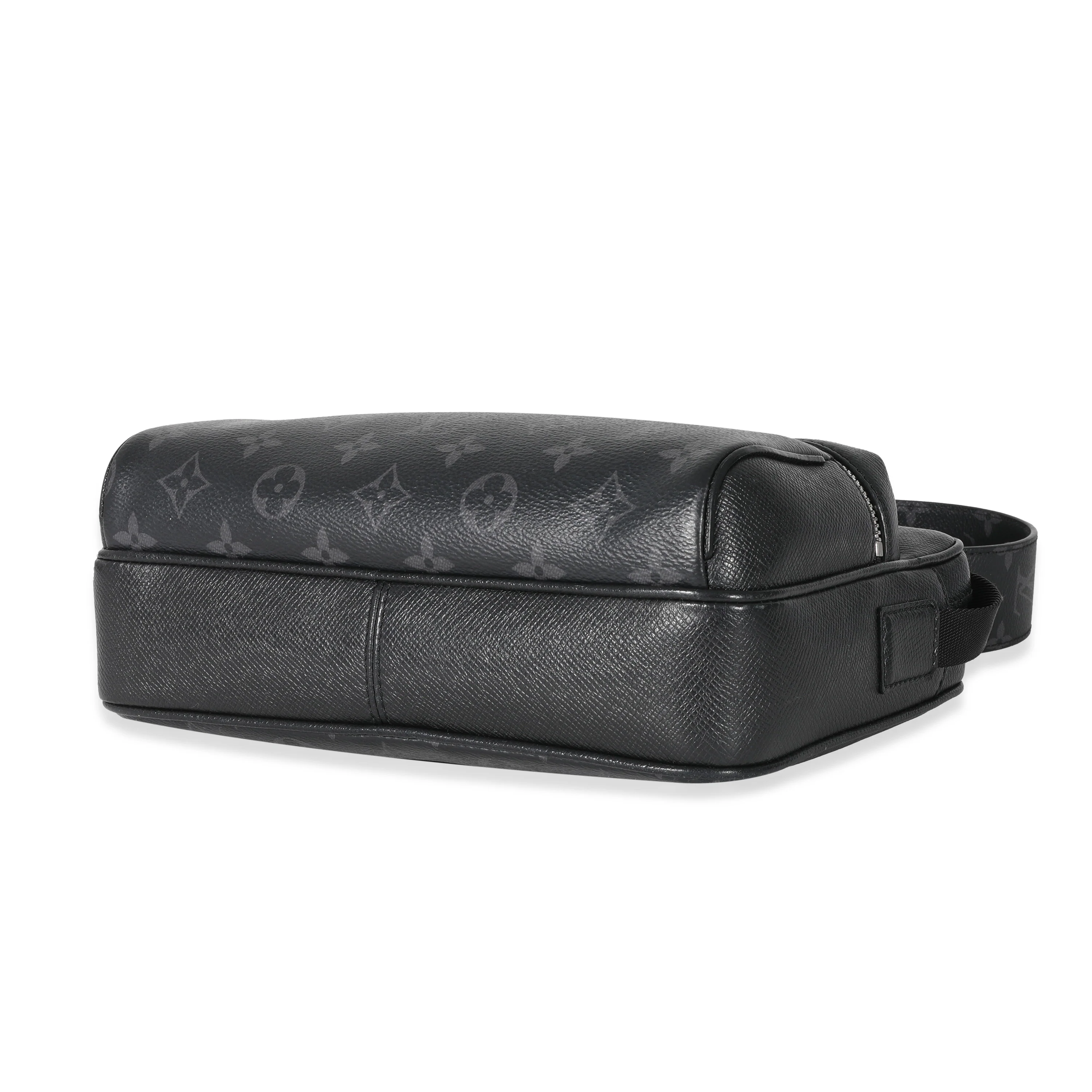 Louis Vuitton Black Taiga Monogram Eclipse Canvas Outdoor Messenger - Image 7