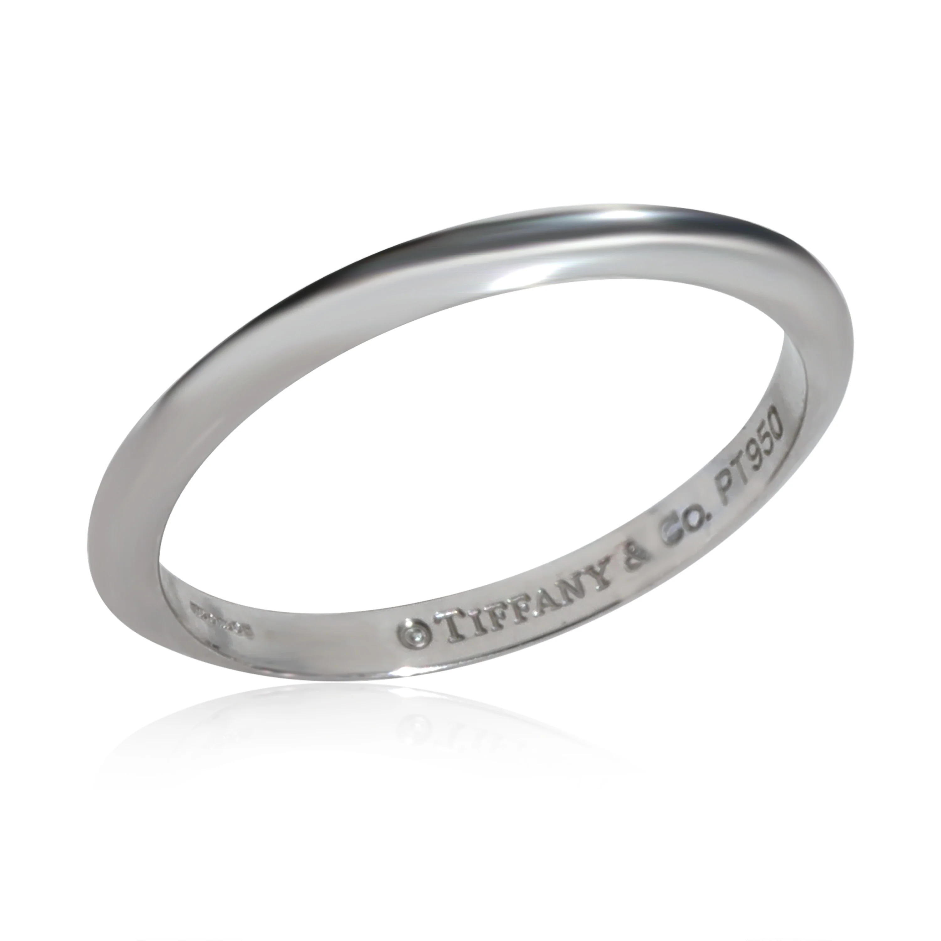 Tiffany & Co. Knife Edge Wedding Band in Platinum - Image 2