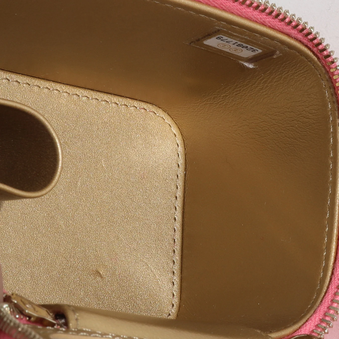 Chanel Pink Lambskin Coco Pearl Crush Mini Vanity Case - Image 8