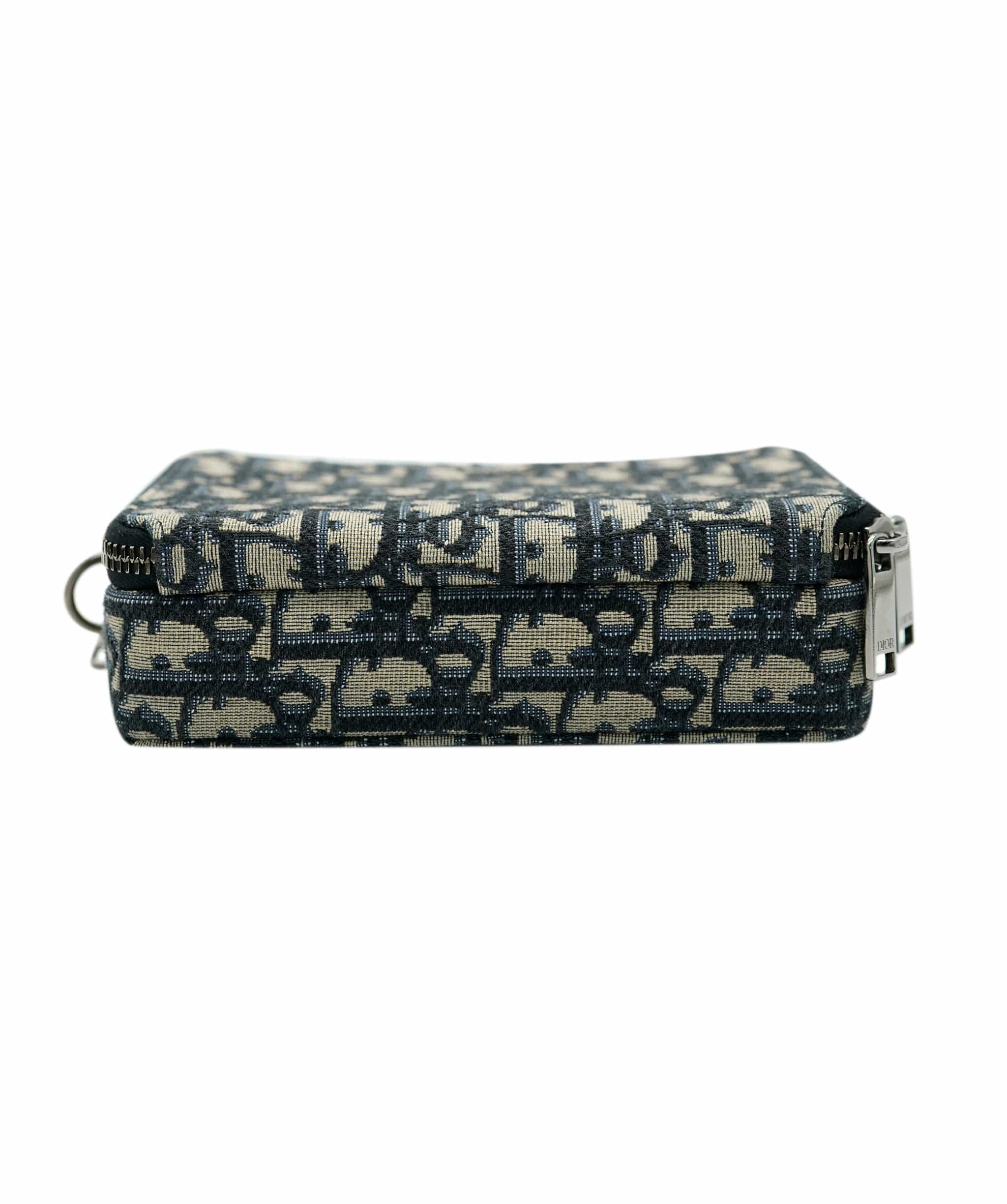 Dior Beige Black Dior Oblique Jacquard Pouch With Strap - Image 4