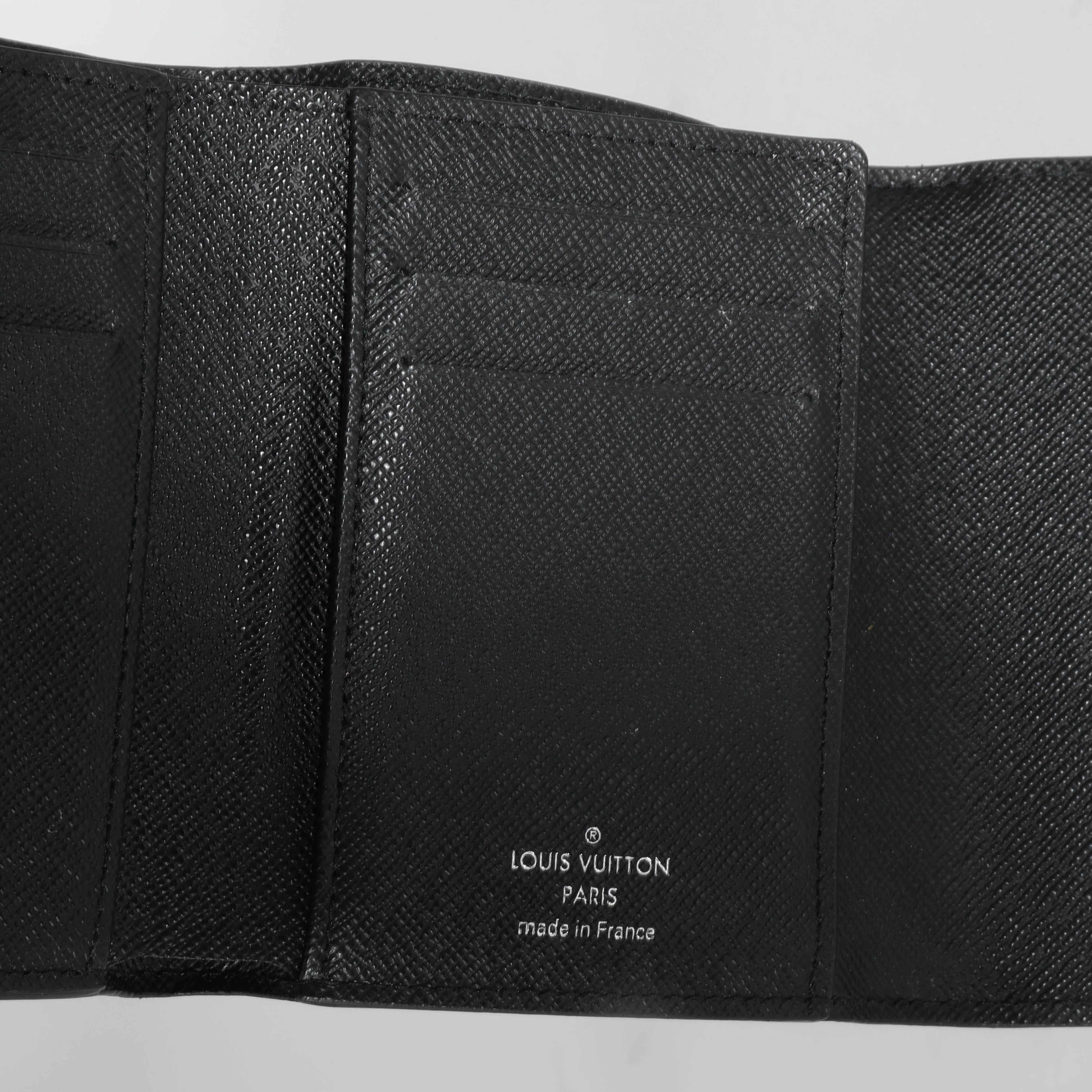 Louis Vuitton Black Epi Twist Compact Wallet - Image 7