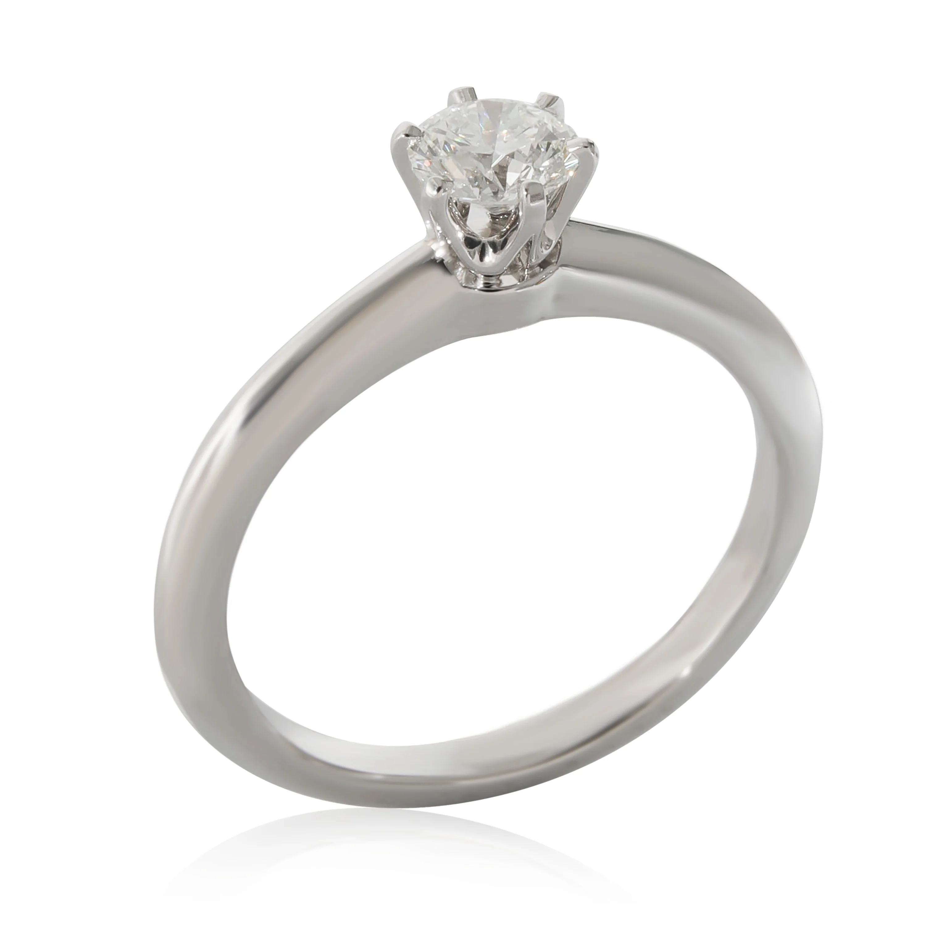 Tiffany & Co. Solitaire Engagement Ring in Platinum H VS2 0.41 CTW - Image 4