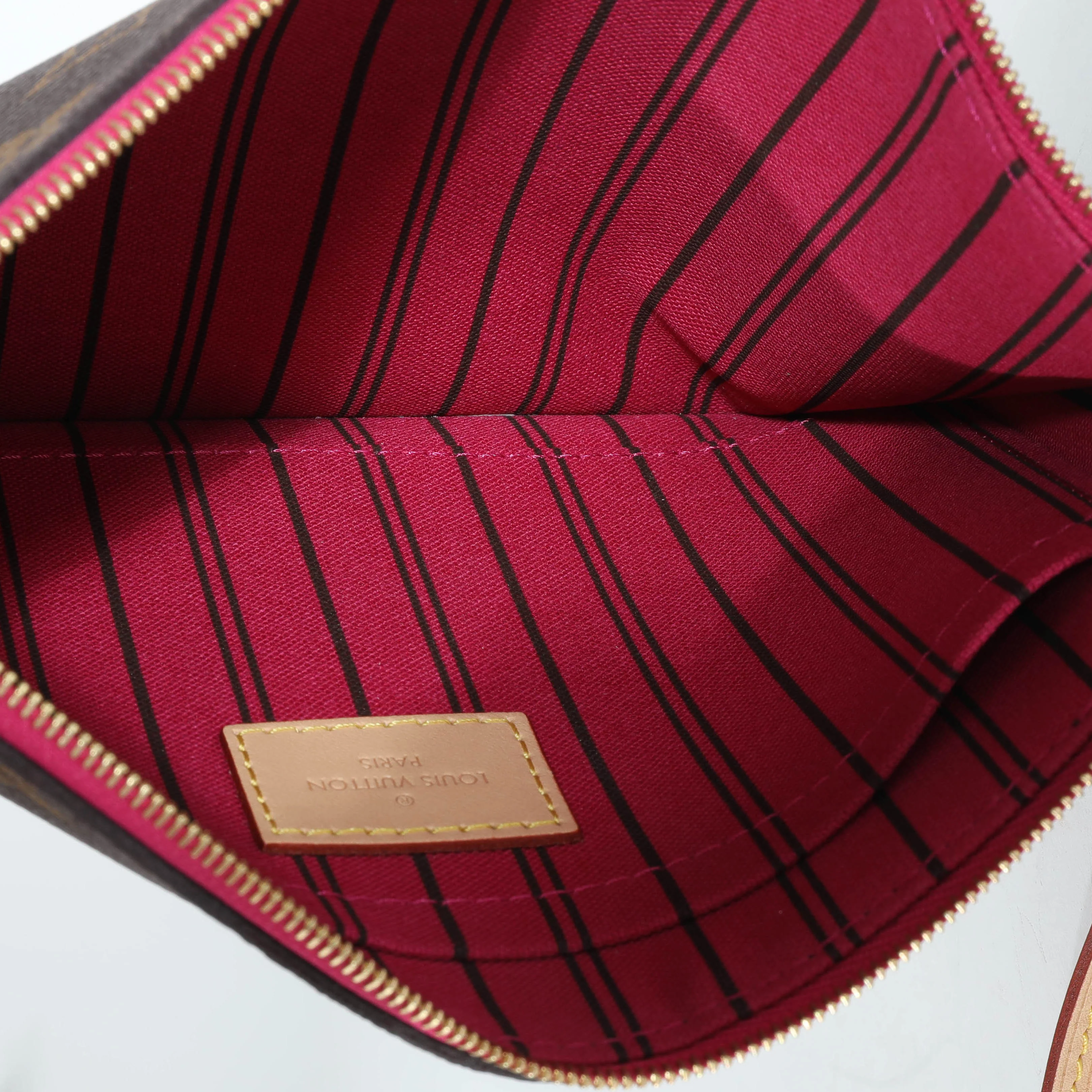 Louis Vuitton Monogram Canvas Neverfull Pochette - Image 7