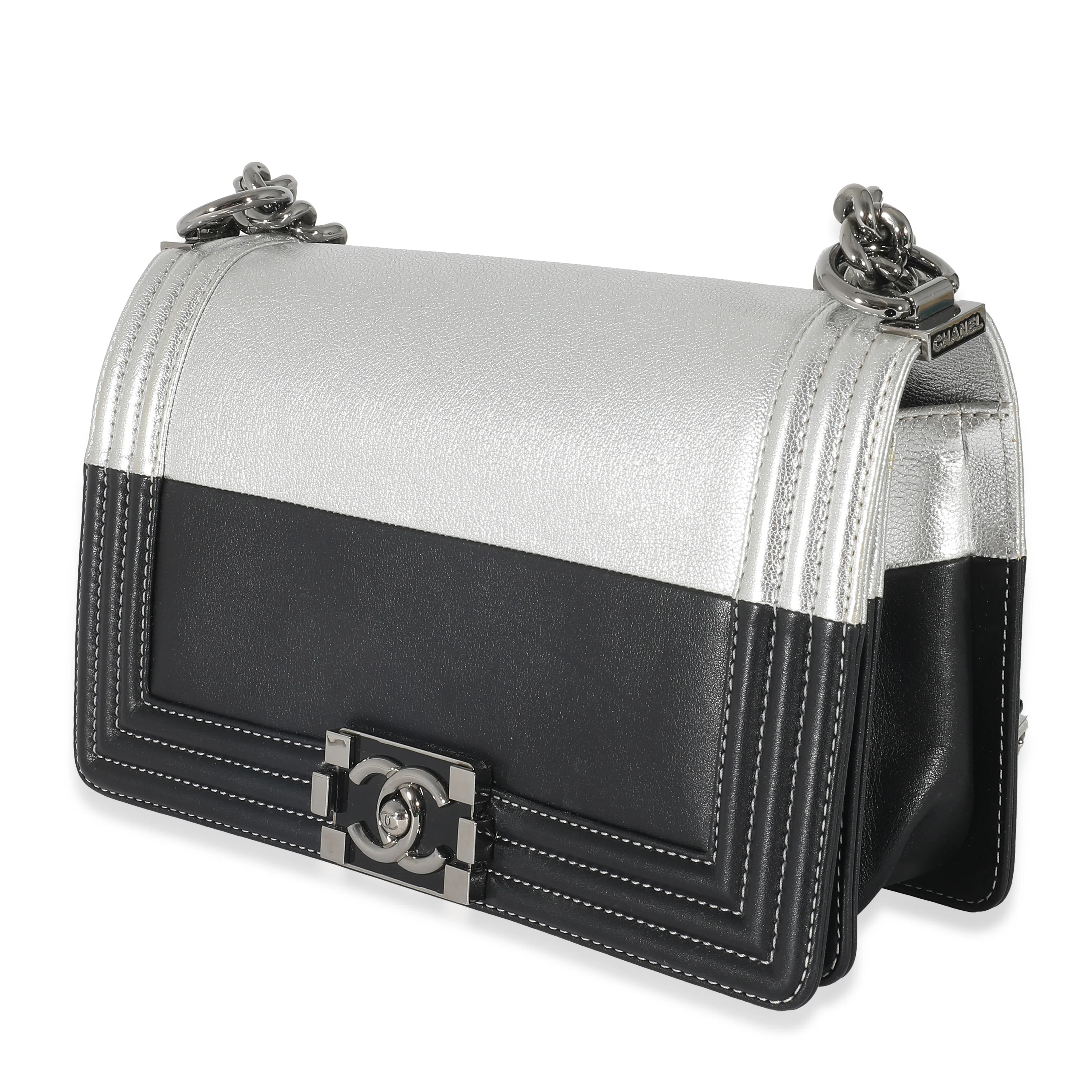 Chanel Black & Metallic Silver Leather Medium Boy Bag - Image 2