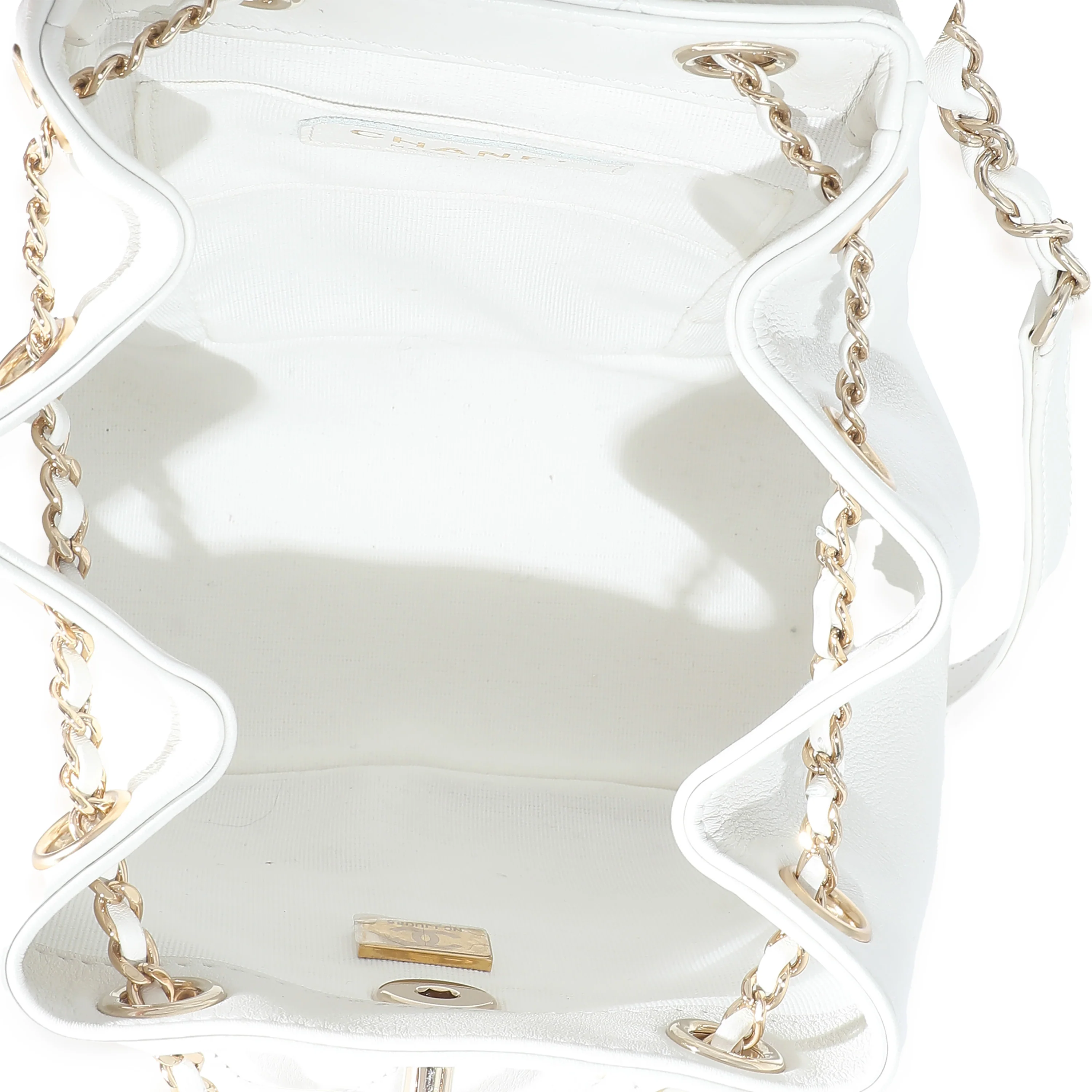 Chanel White Shiny Aged Quilted Lambskin Small Duma Drawstring Backpack - Image 4