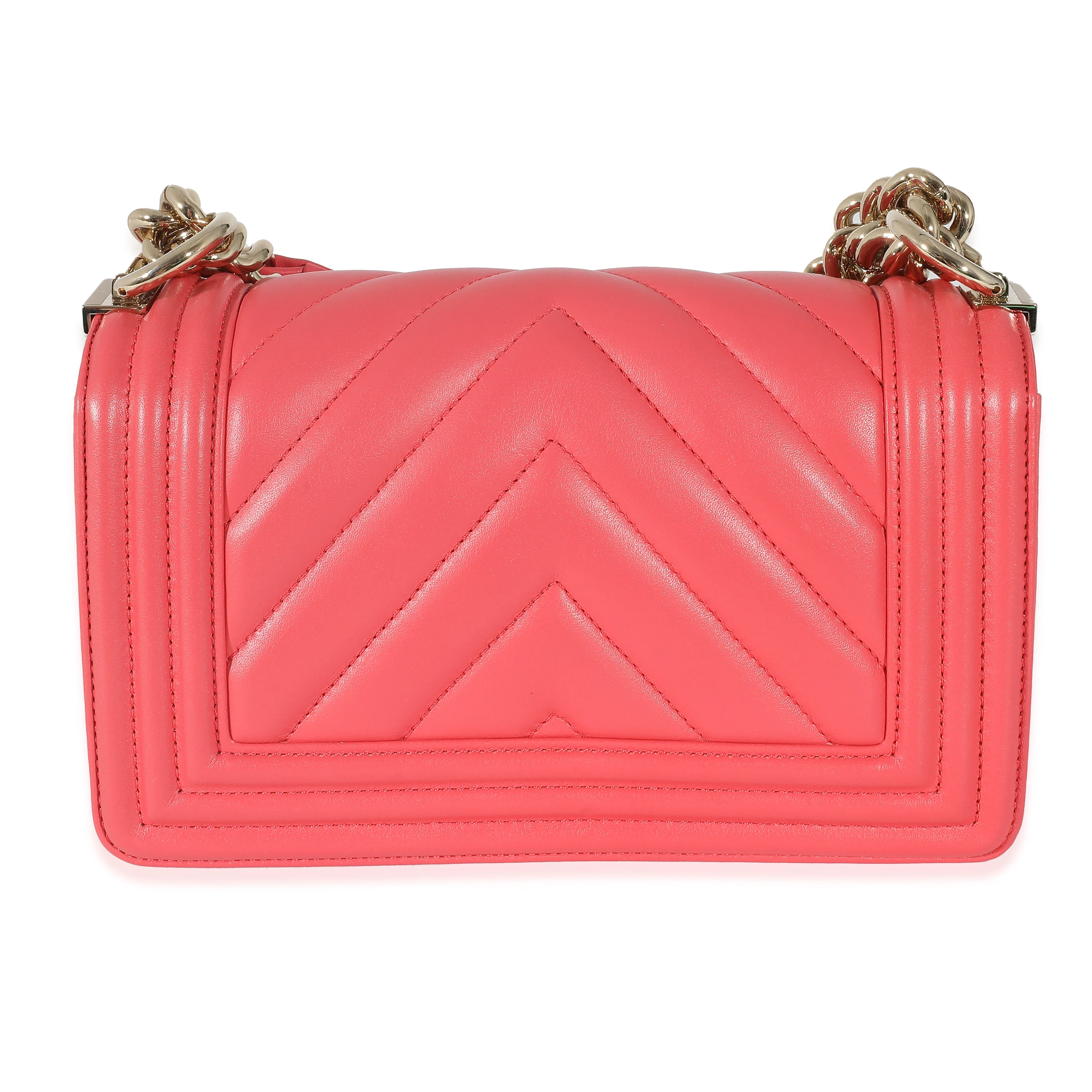 19P Red Chevron Quilted Small Boy Bag - Image 3