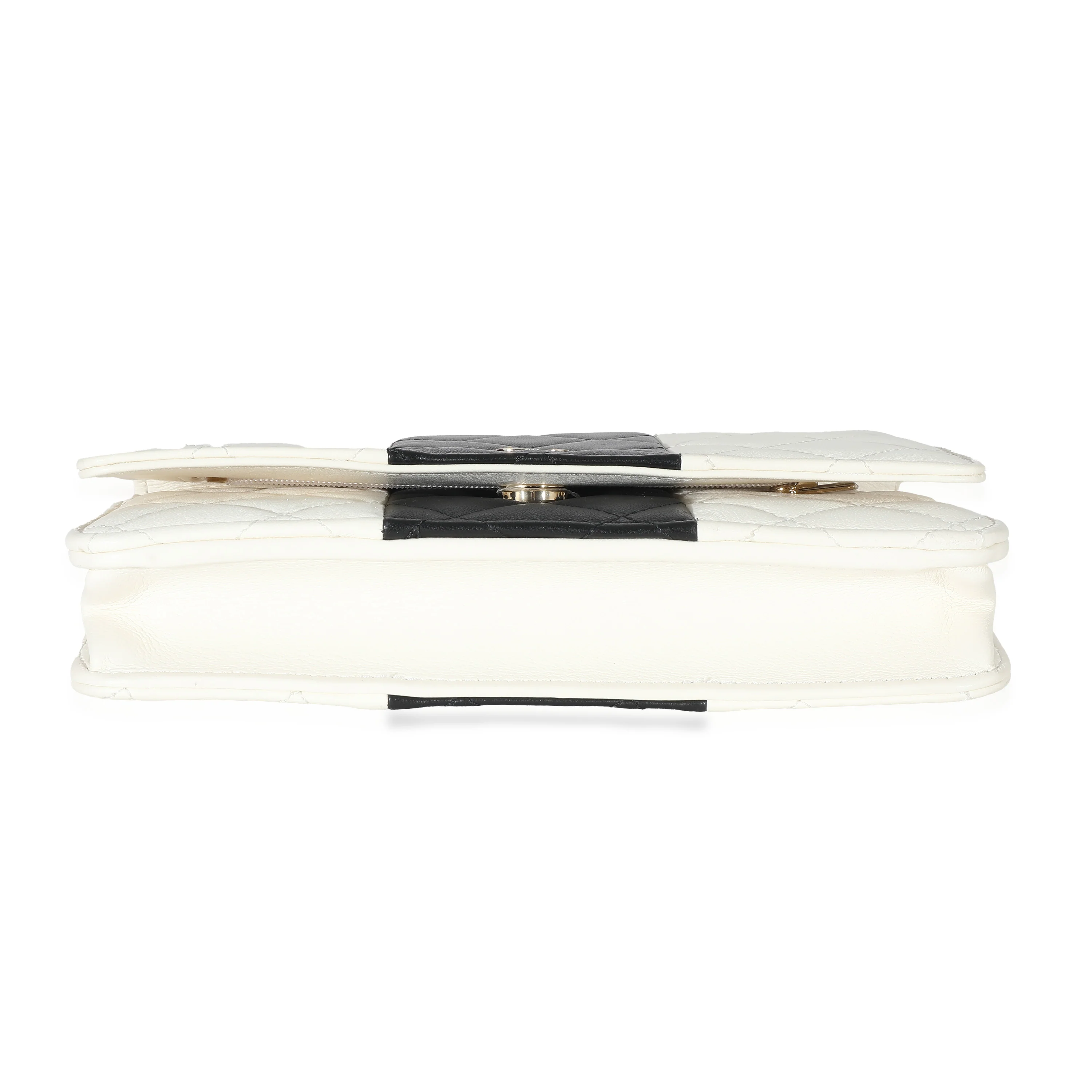 Chanel 22C Bi-Color Lambskin Wallet On Chain - Image 5