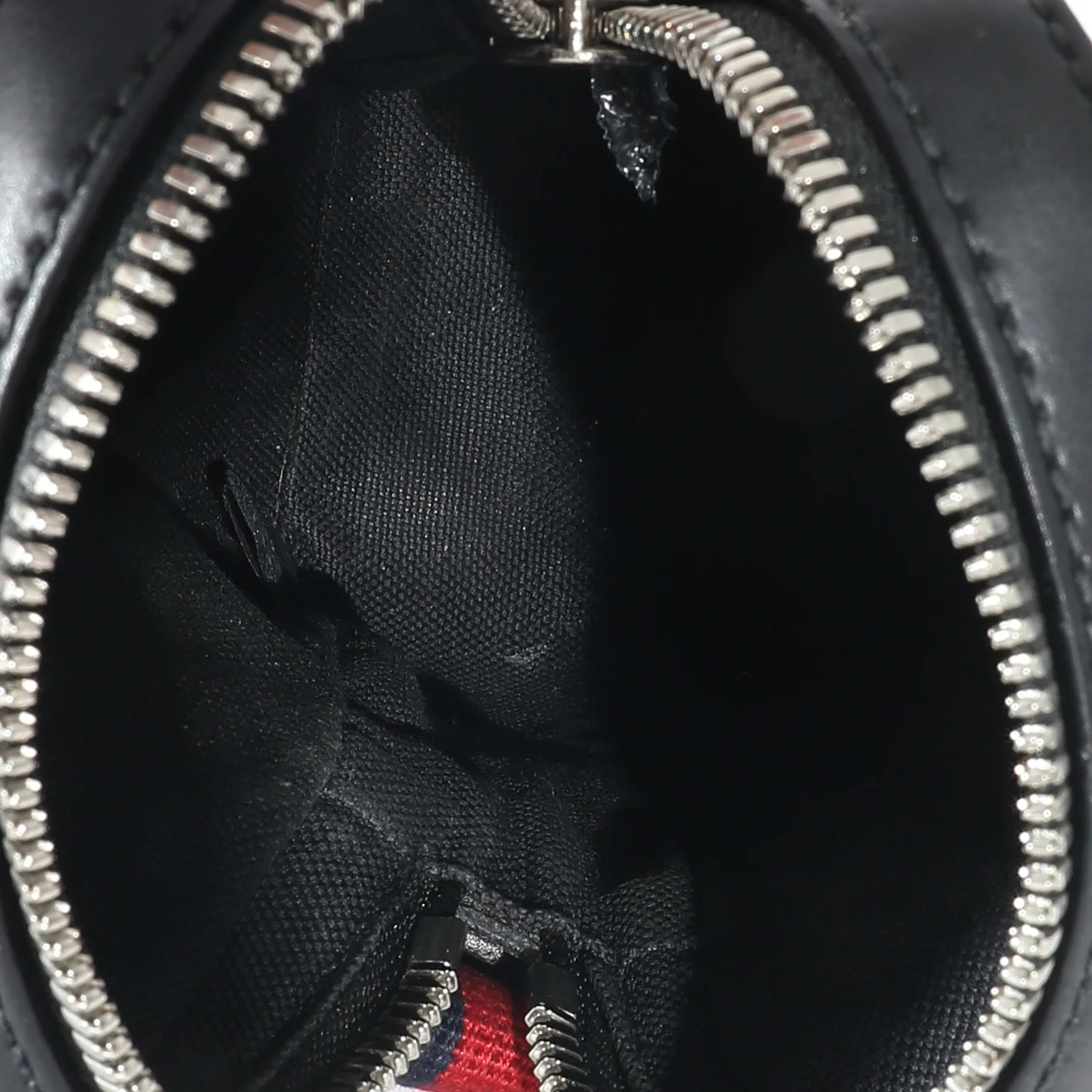 Gucci Black GG Supreme Canvas Messenger - Image 8