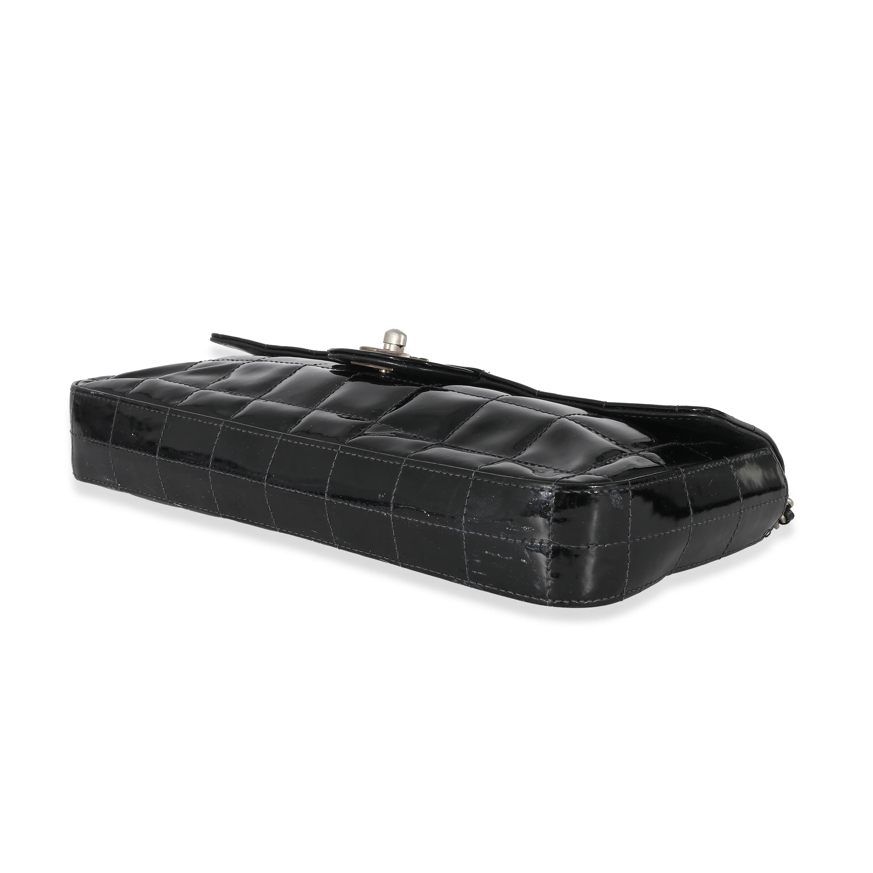 Chanel Black Patent East West Chocolate Bar Flap Bag - Image 7