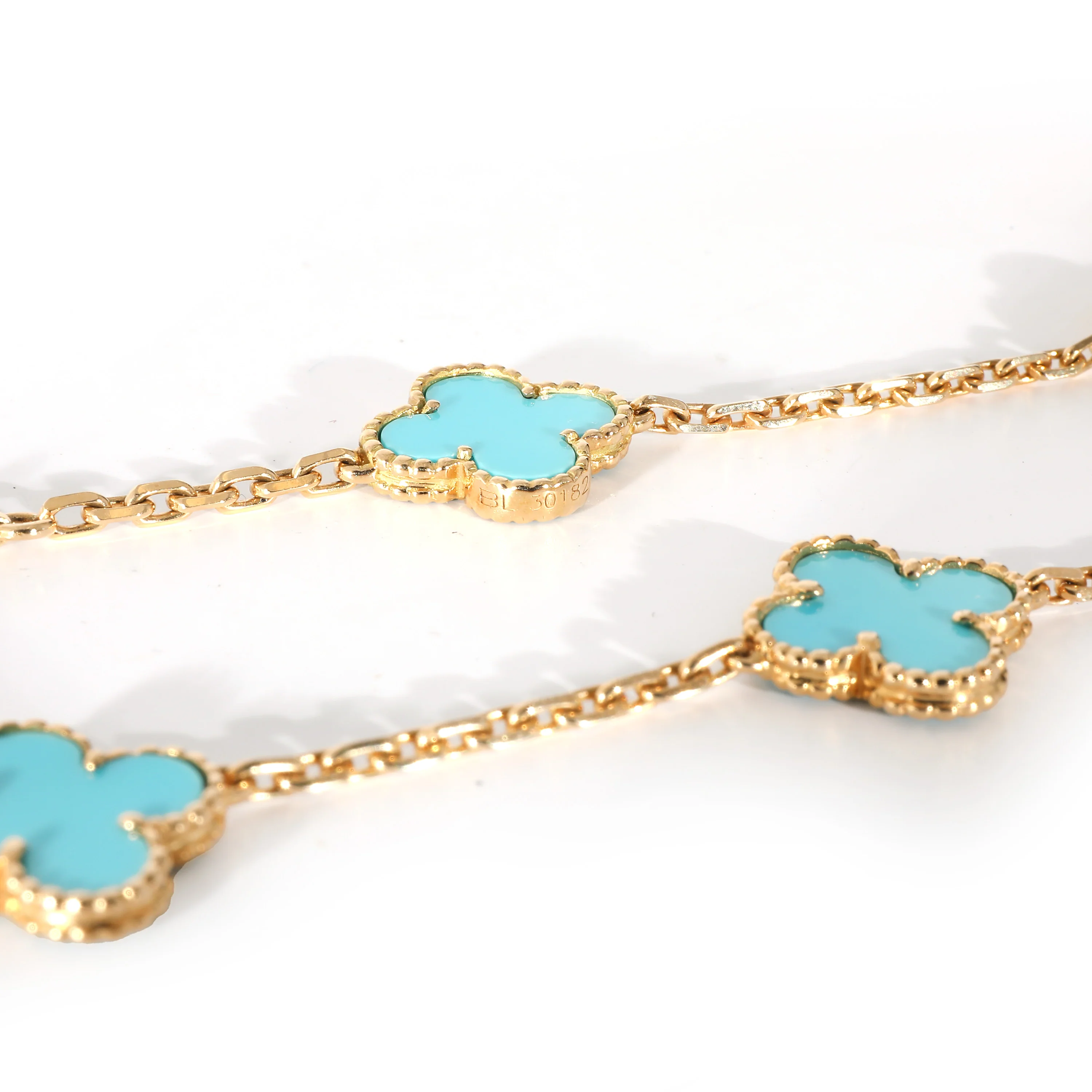 Vintage Alhambra 10 Station Turquoise Necklace in 18K Gold - Image 4
