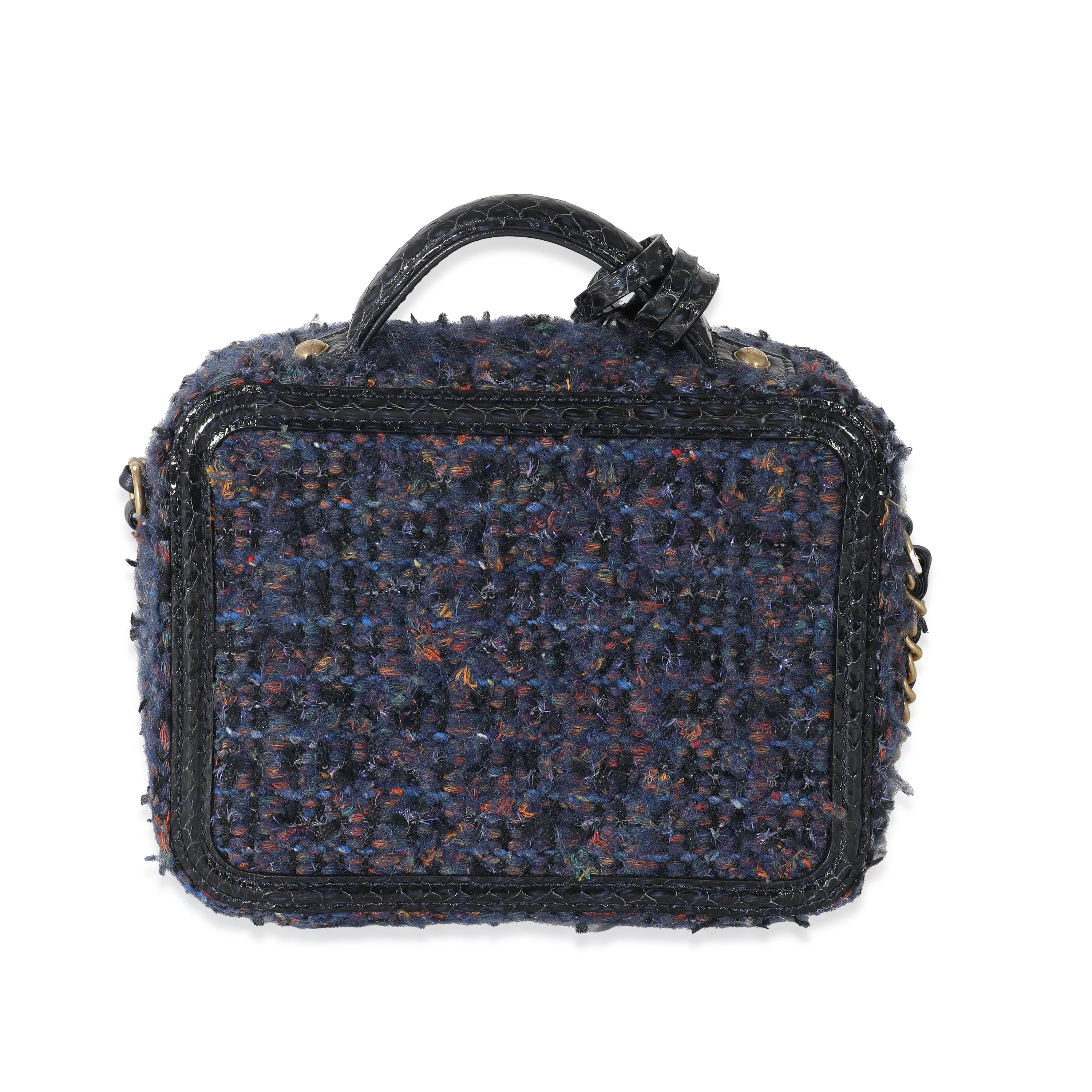 Chanel Metallic Navy Tweed Small Filigree Vanity Case - Image 4