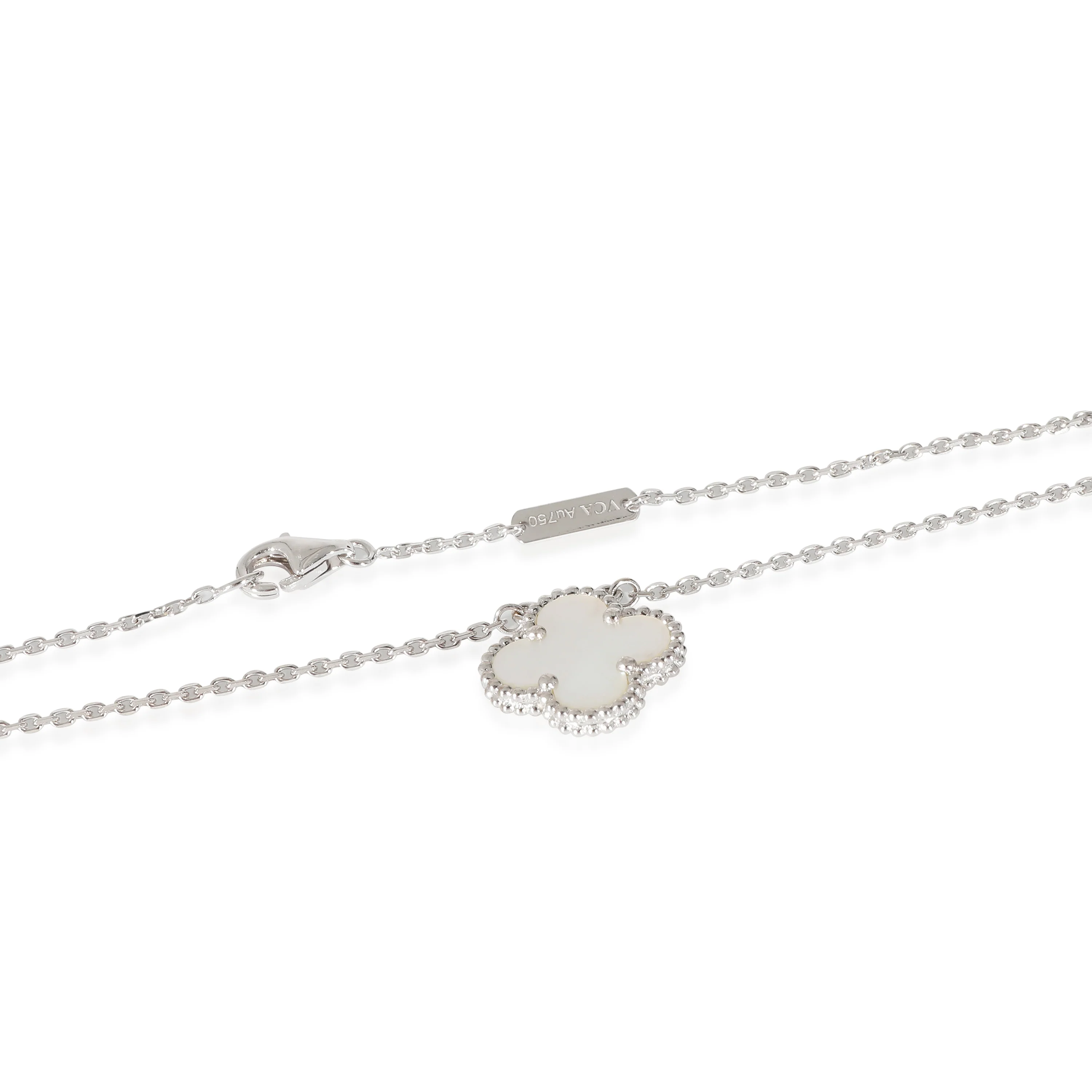 Van Cleef & Arpels Vintage Alhambra Pendant With Mother Of Pearl in White Gold - Image 3
