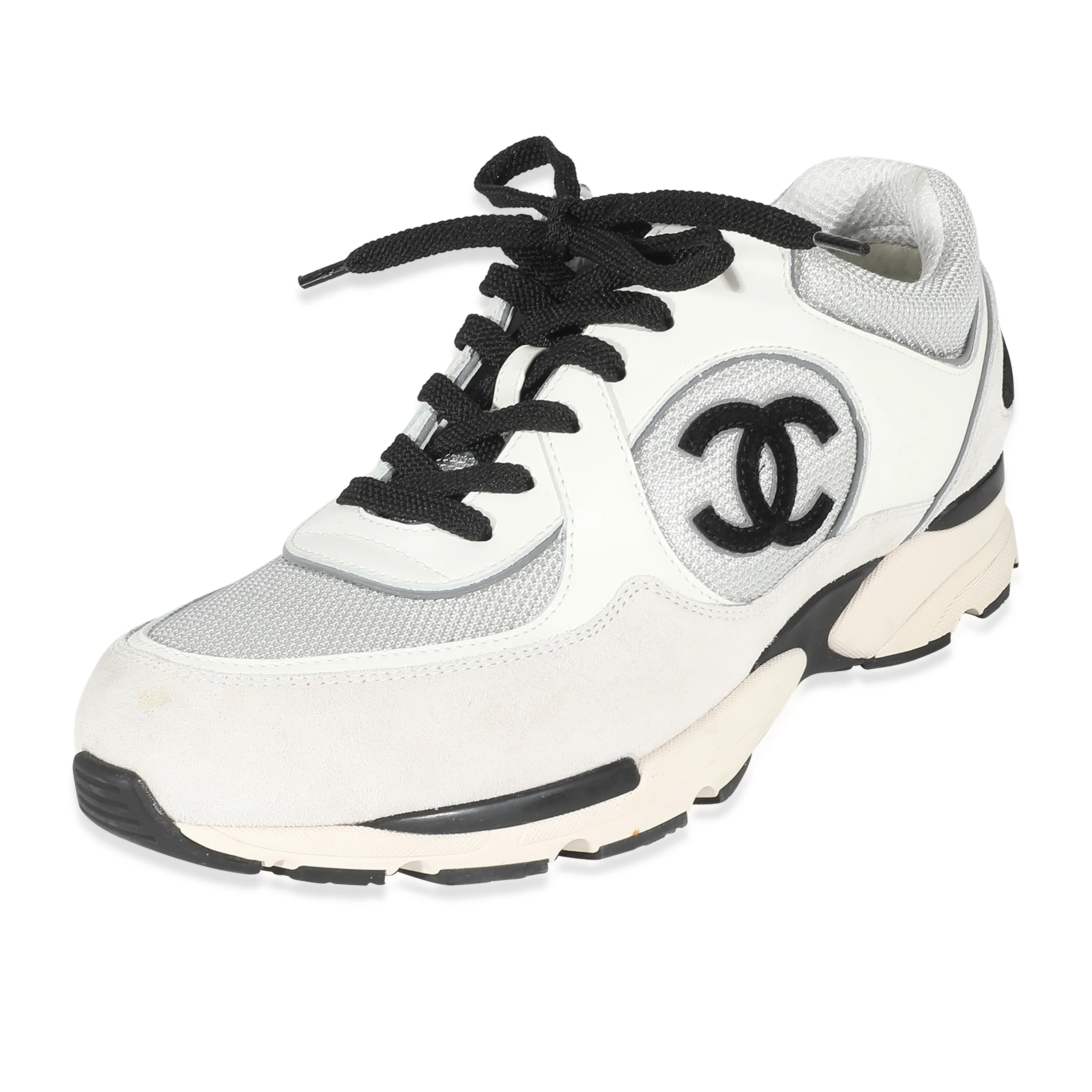 Chanel Light Grey White Mesh Suede Grained Calfskin CC Sneaker 43 - Image 2