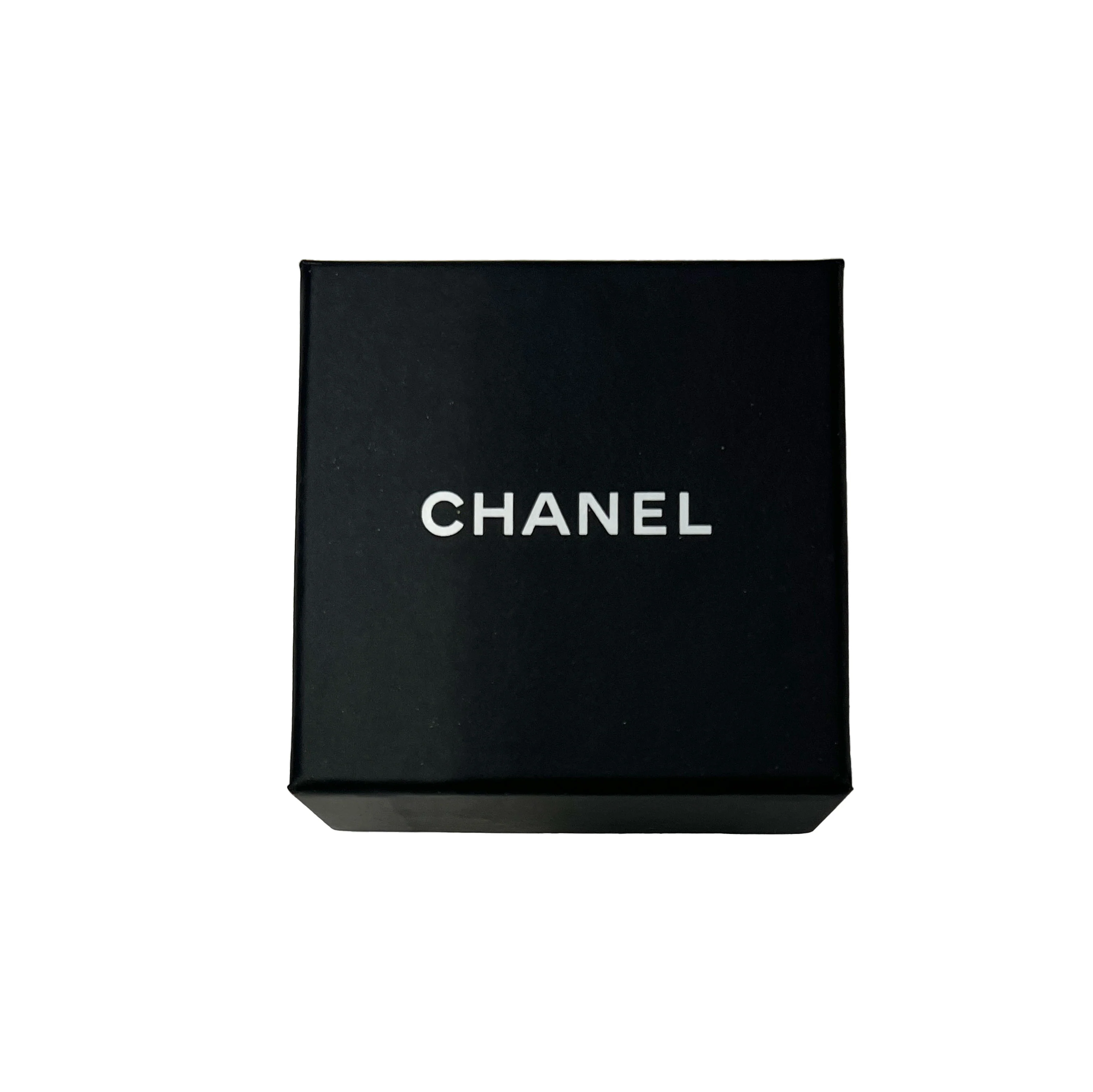 Silver Tone Chanel 2021 CC Strass Earrings - Image 4