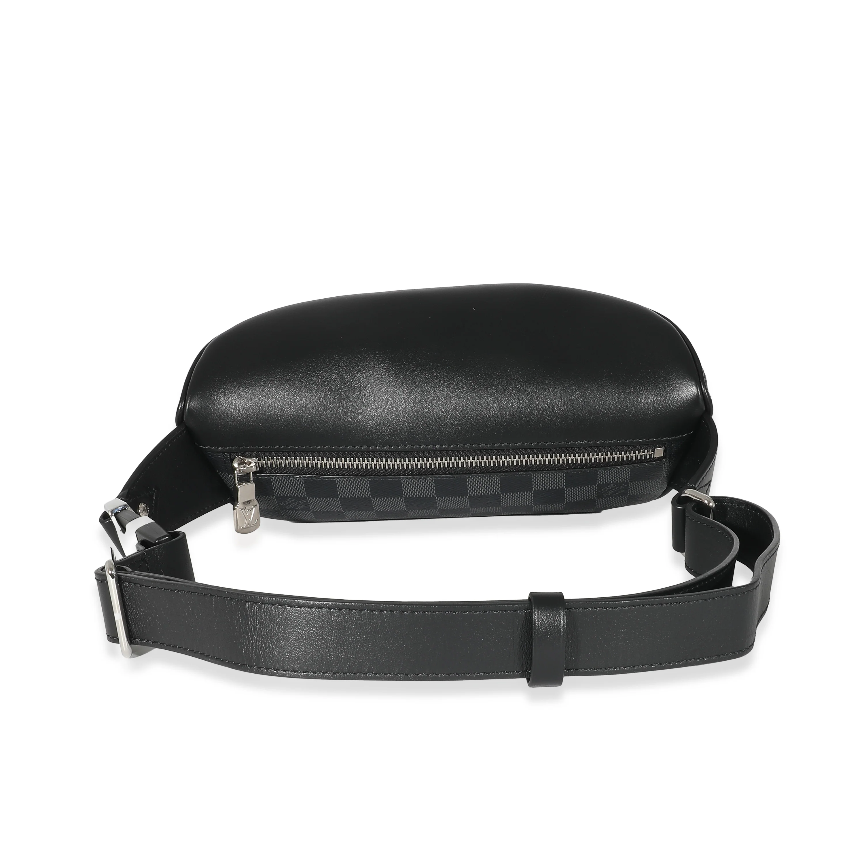 Louis Vuitton Damier Graphite Canvas Campus Bumbag - Image 5