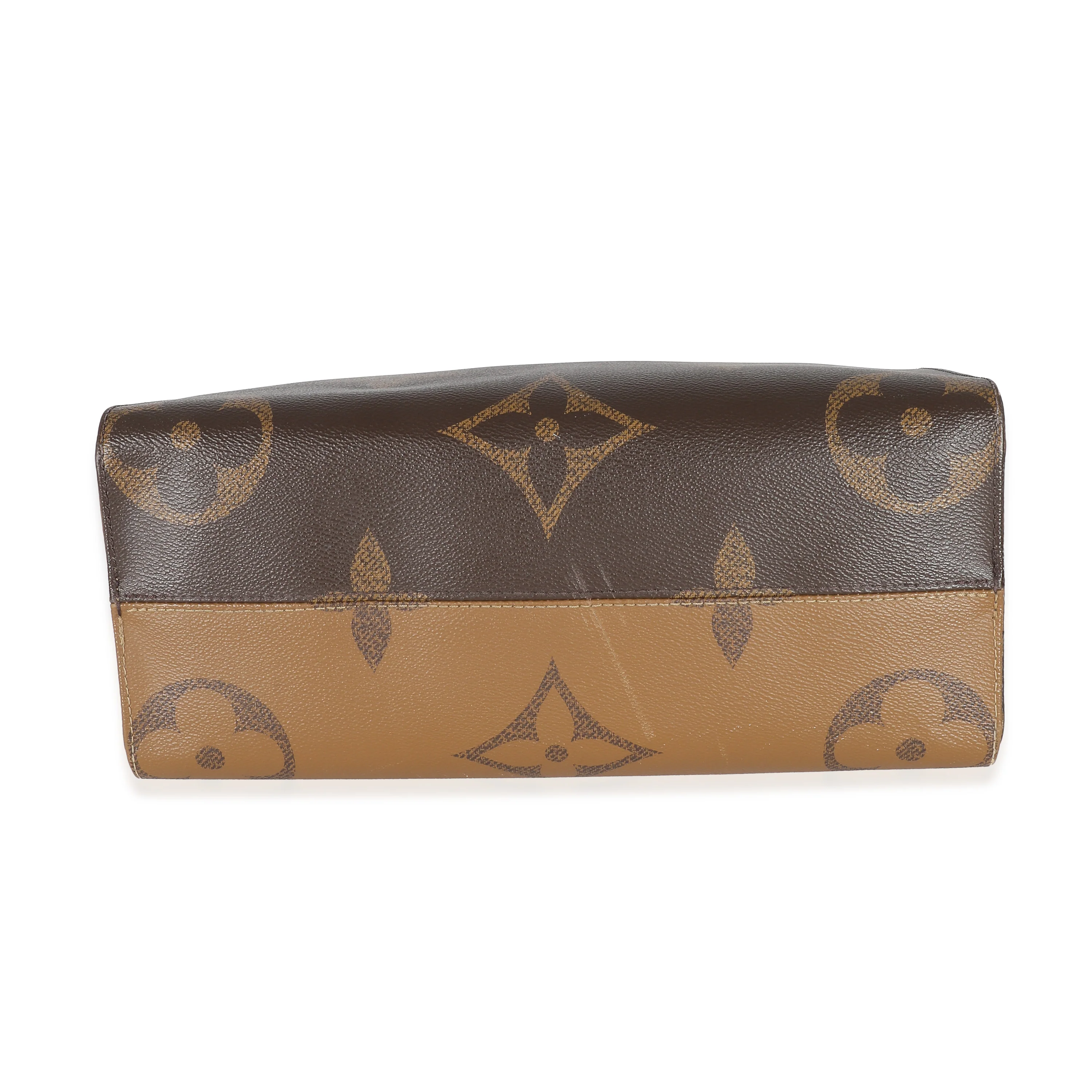 Reverse Monogram Giant Canvas Onthego MM - Image 5