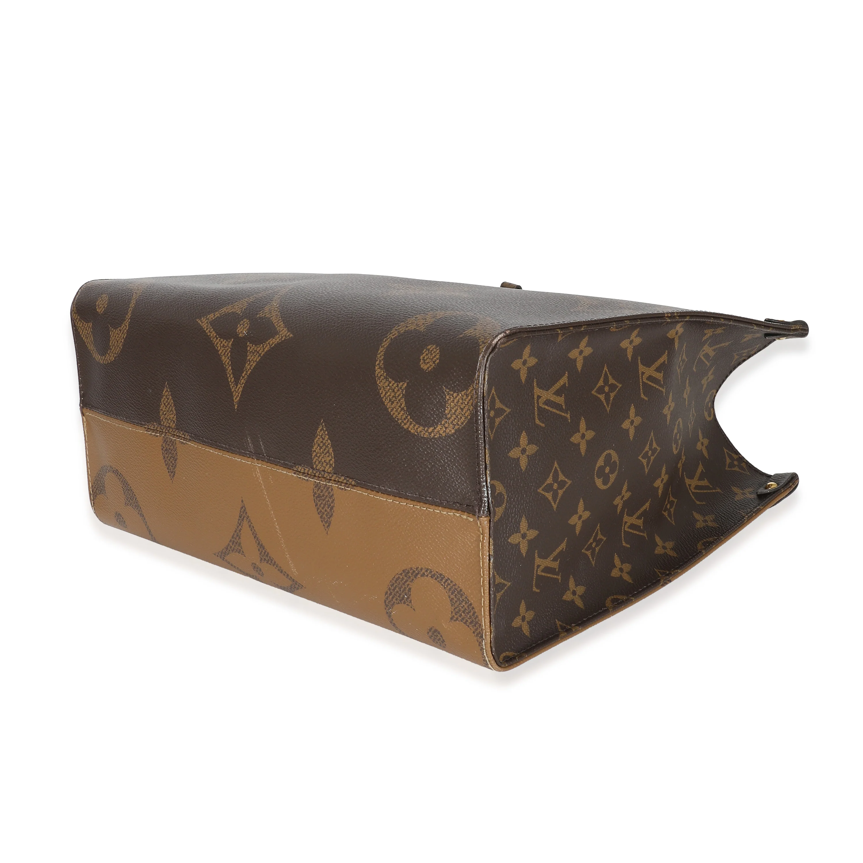 Reverse Monogram Giant Canvas Onthego MM - Image 7