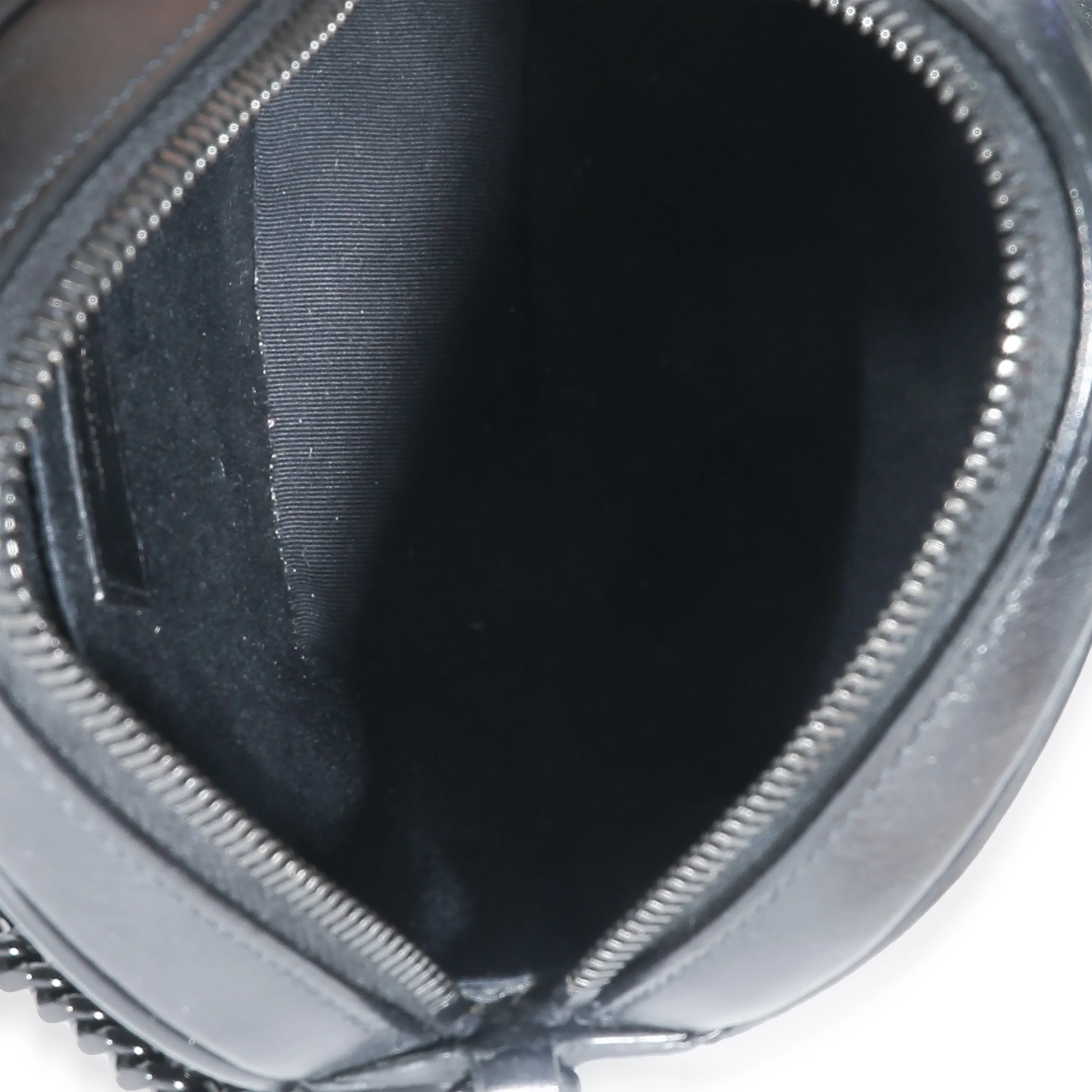 Saint Laurent Black Matelasse Calfskin Round Vinyle Camera Bag - Image 9