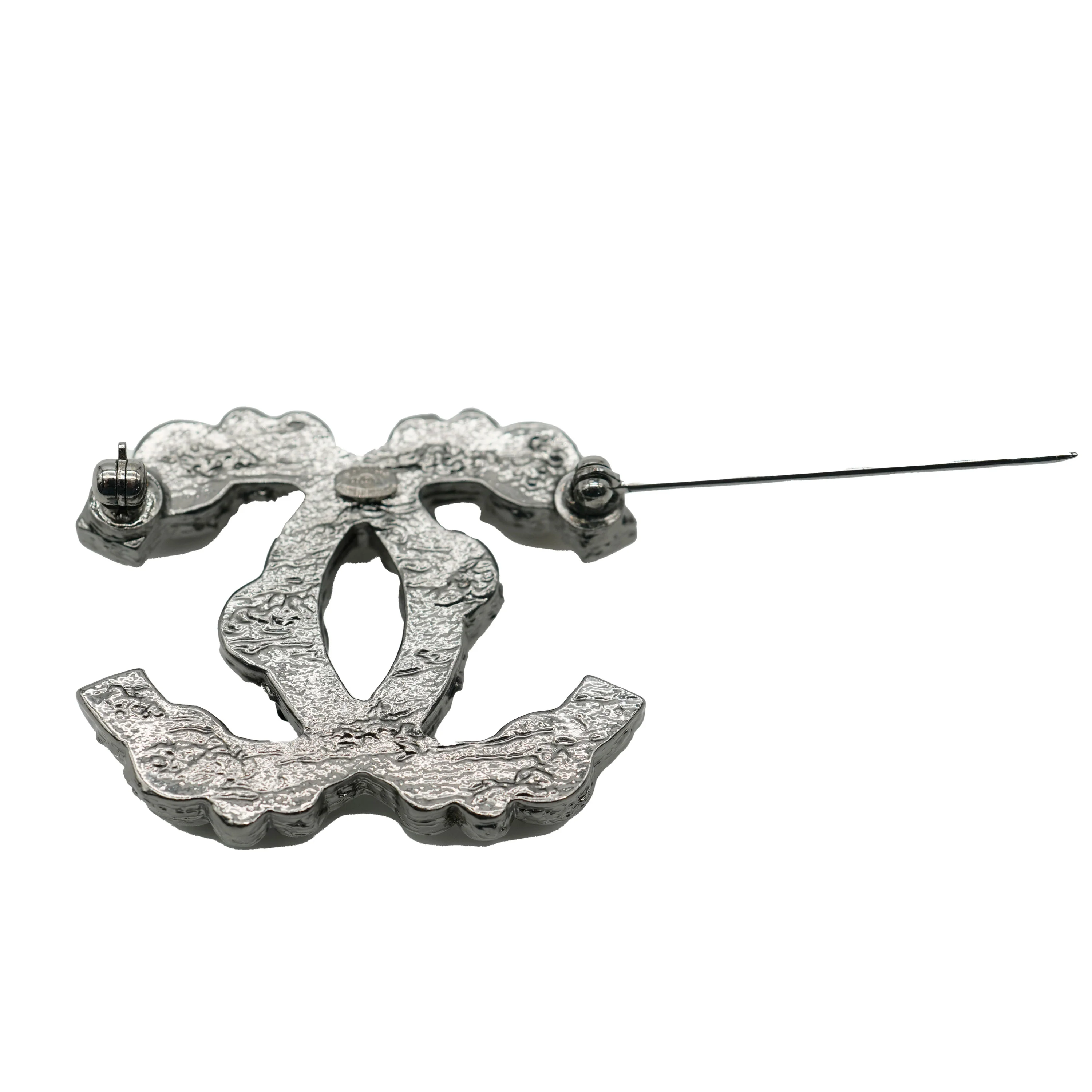 2012 Silver Tone Strass CC Brooch - Image 4