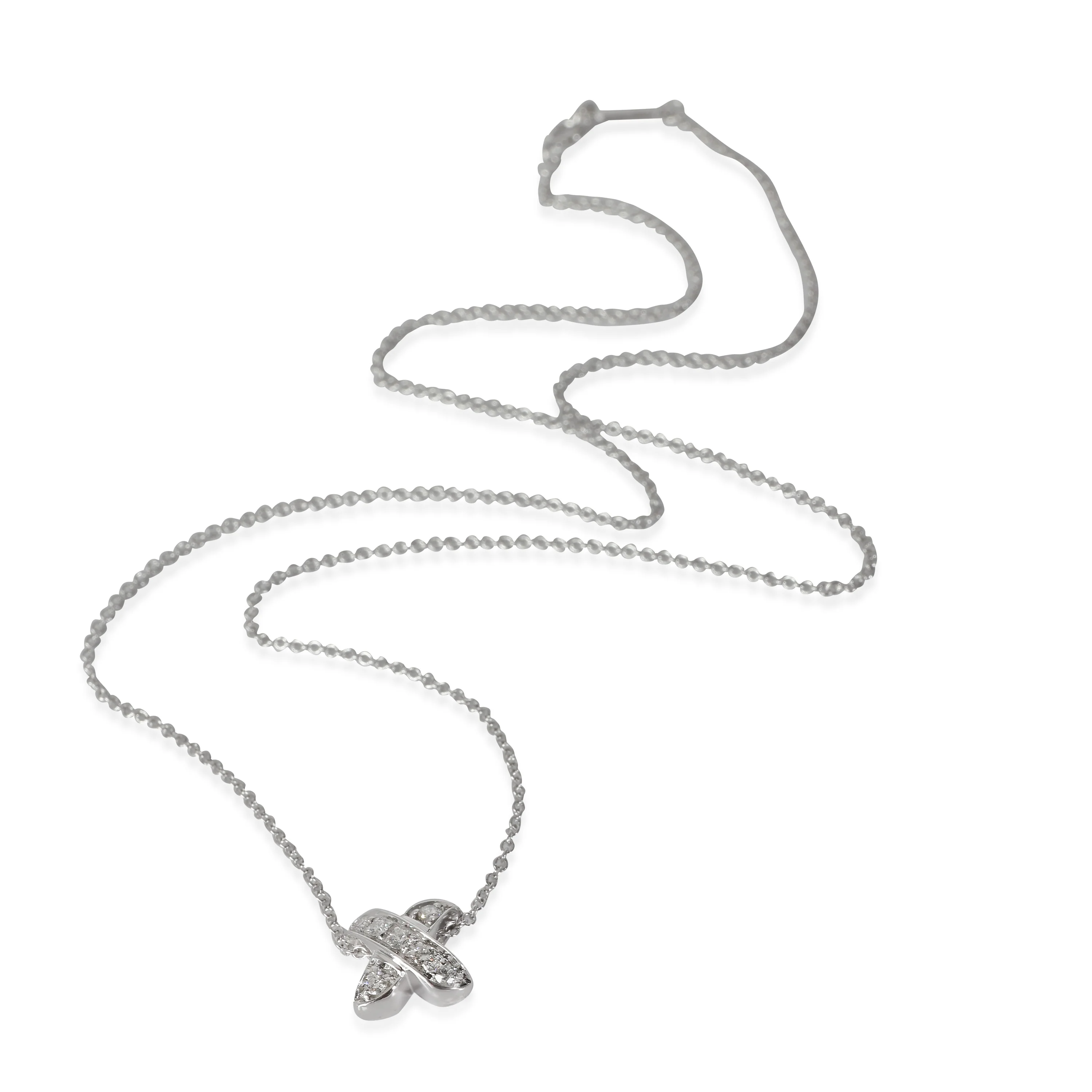 Vintage Fashion Pendant in 18k White Gold 0.2 CTW - Image 3