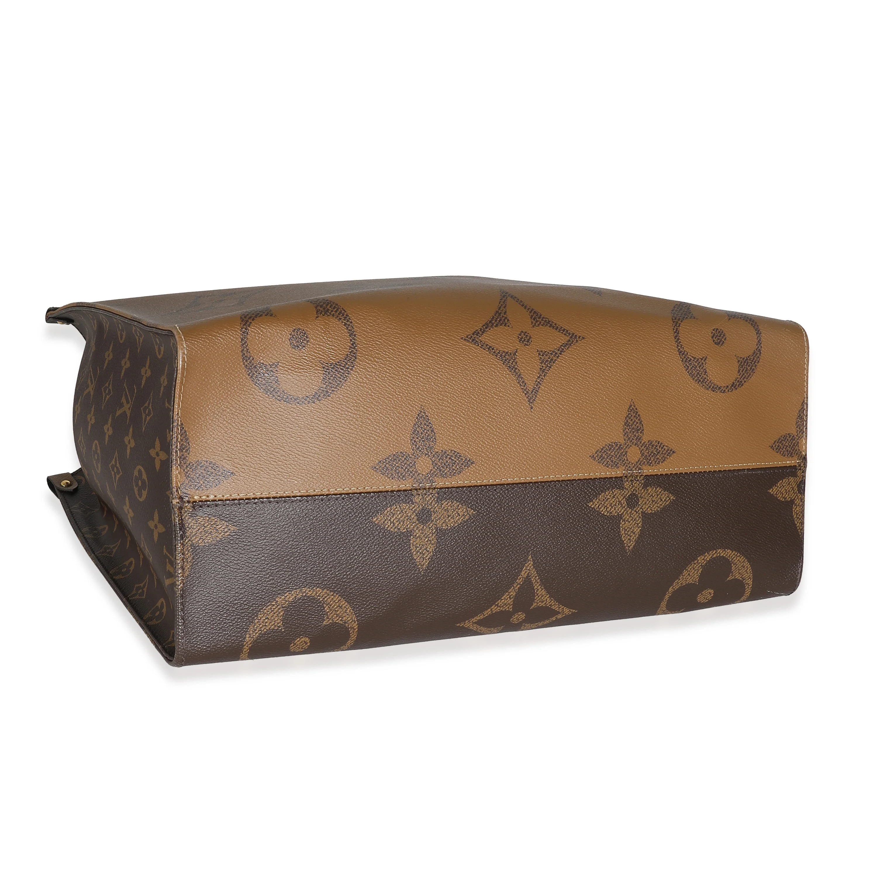 Reverse Monogram Canvas Onthego GM - Image 4