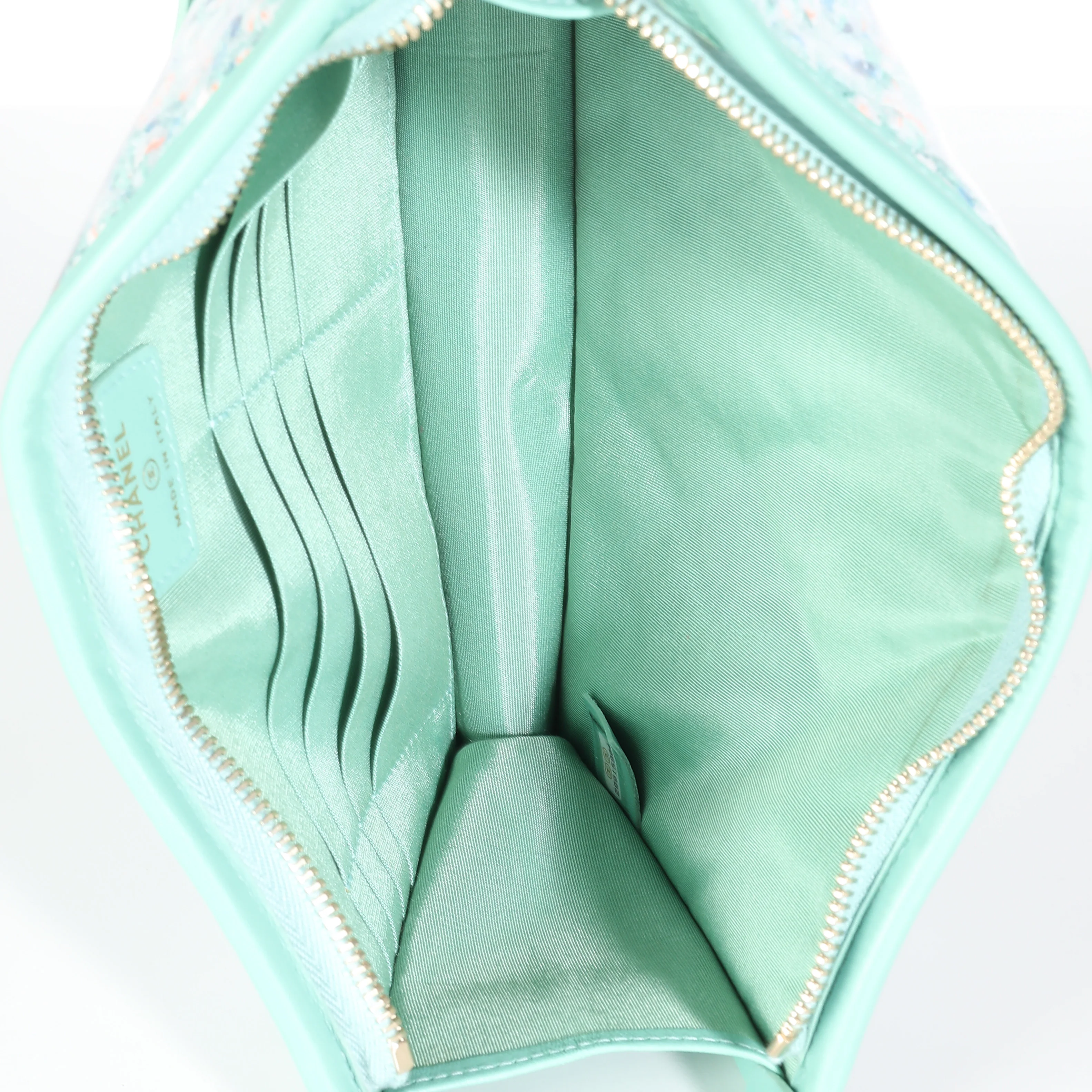 Green Tweed PVC Lambskin Chanel Logo Wristlet Pouch - Image 9