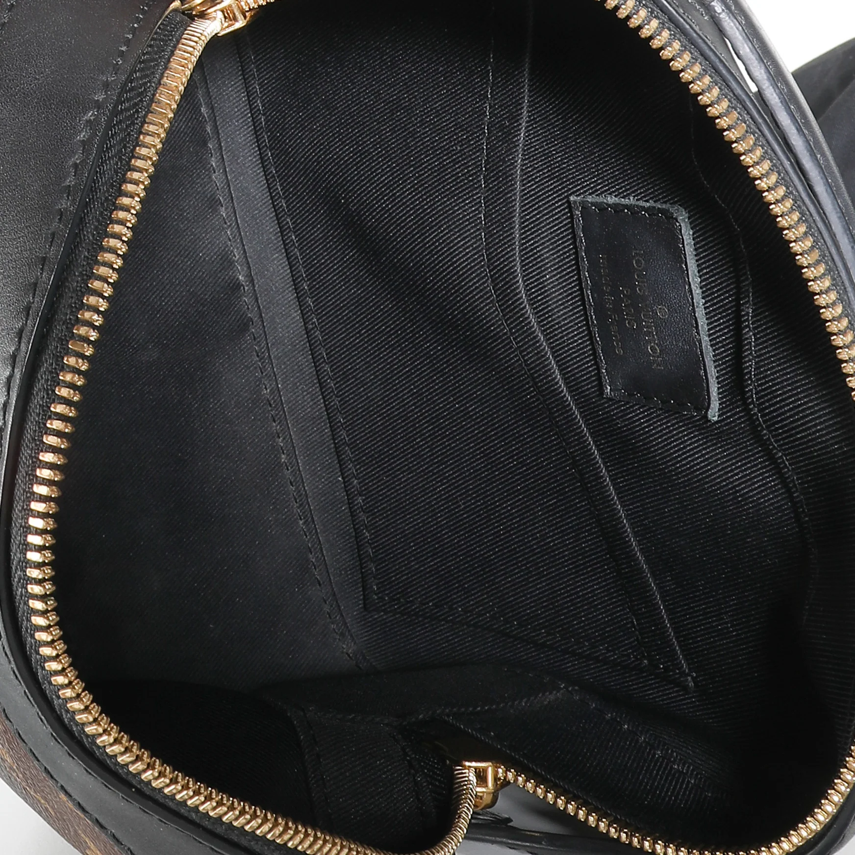 Black Monogram Canvas Saintonge - Image 8