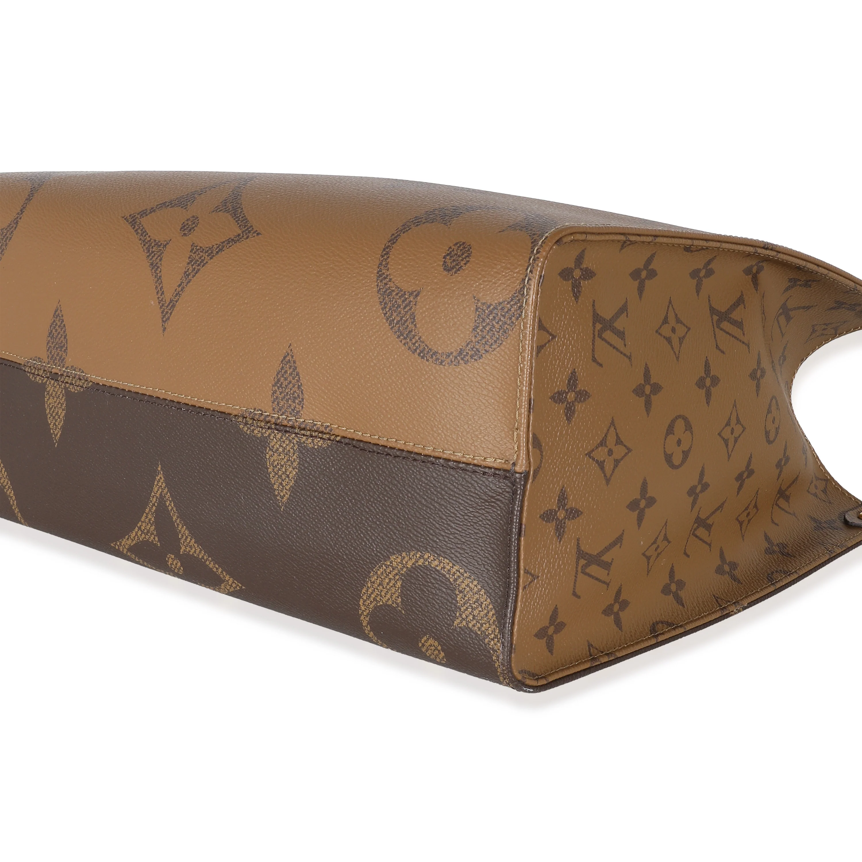 Reverse Monogram Giant Canvas Onthego MM - Image 6