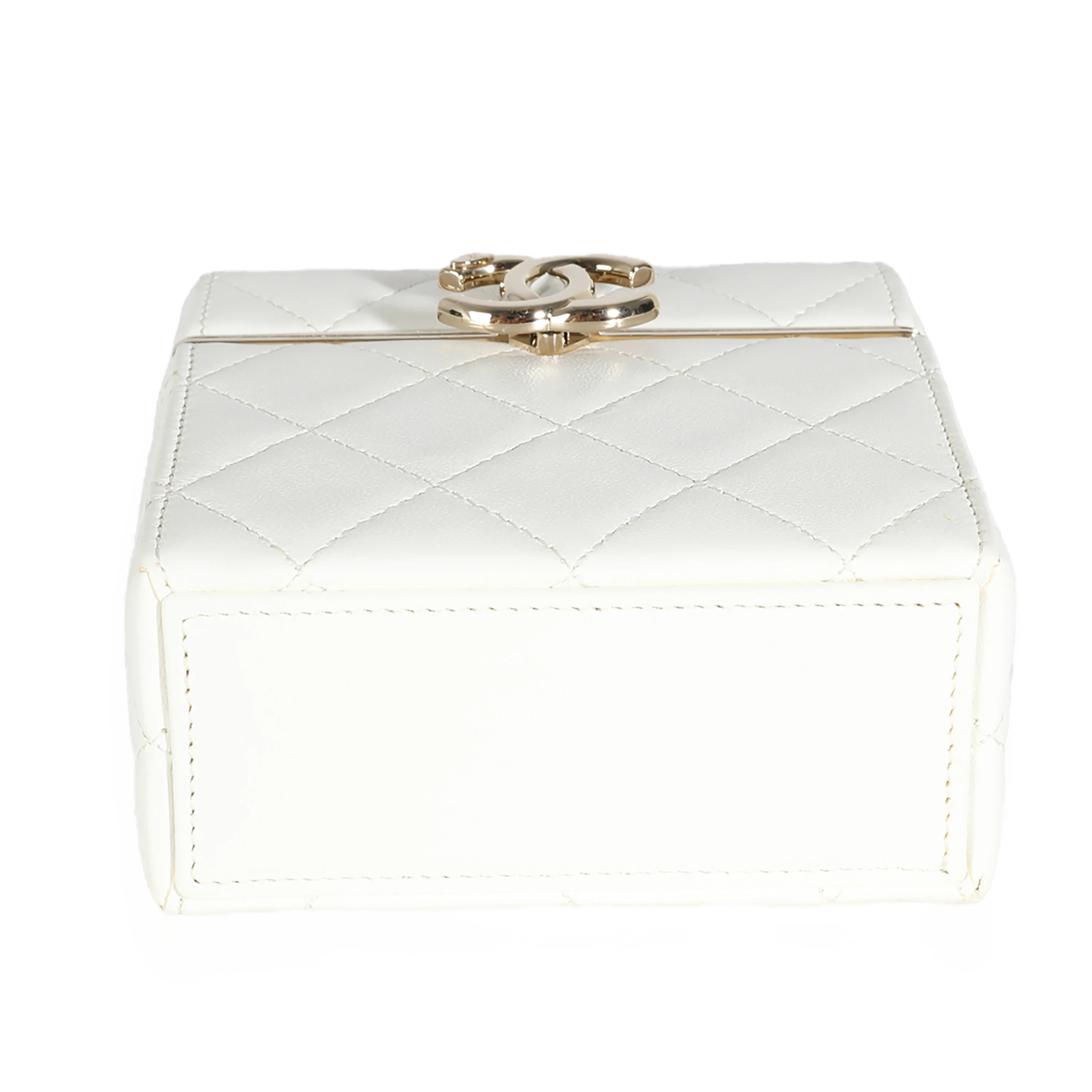 22P White Quilted Lambskin Mini Box Clutch - Image 4