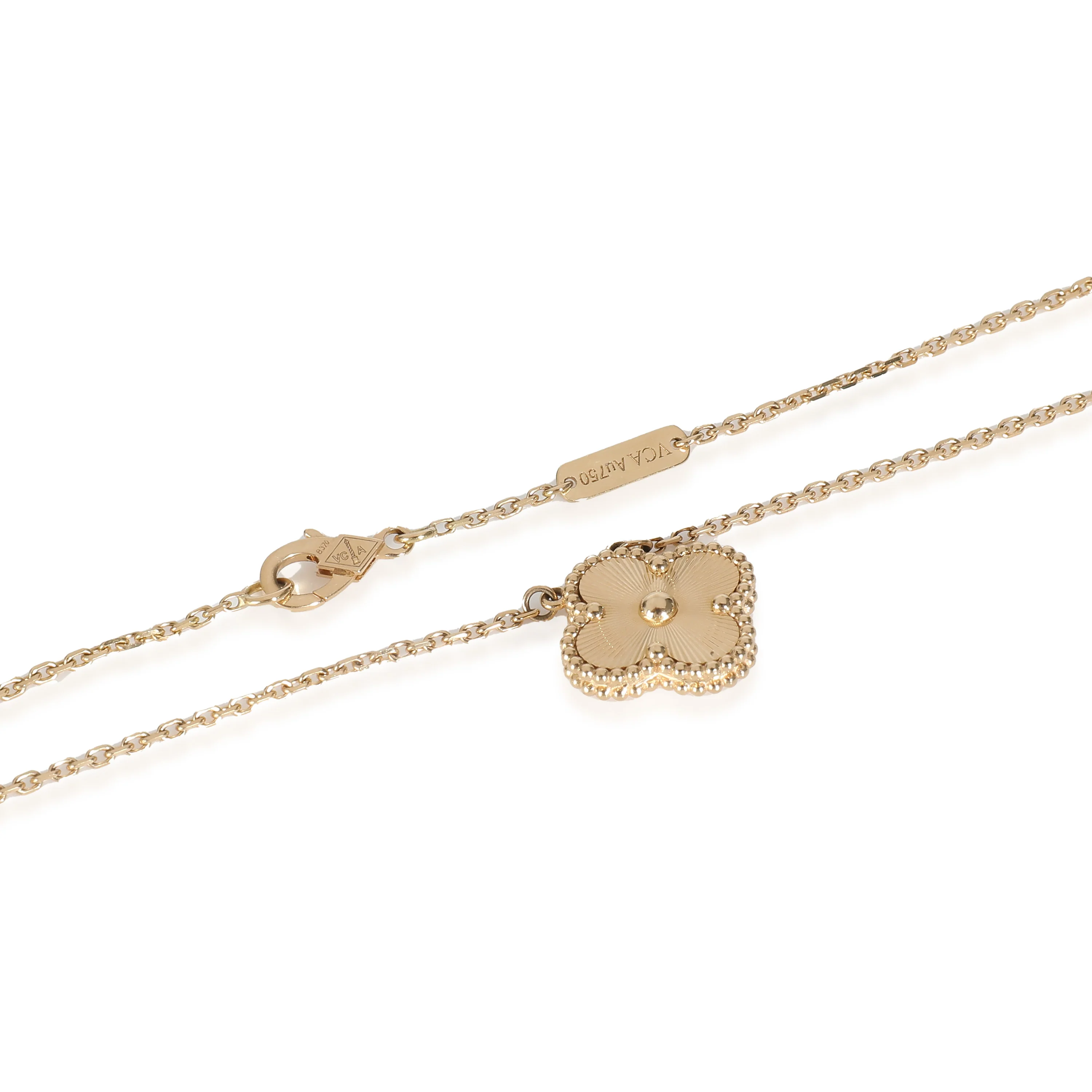 Alhambra Guilloche Pendant in 18k Yellow Gold - Image 2