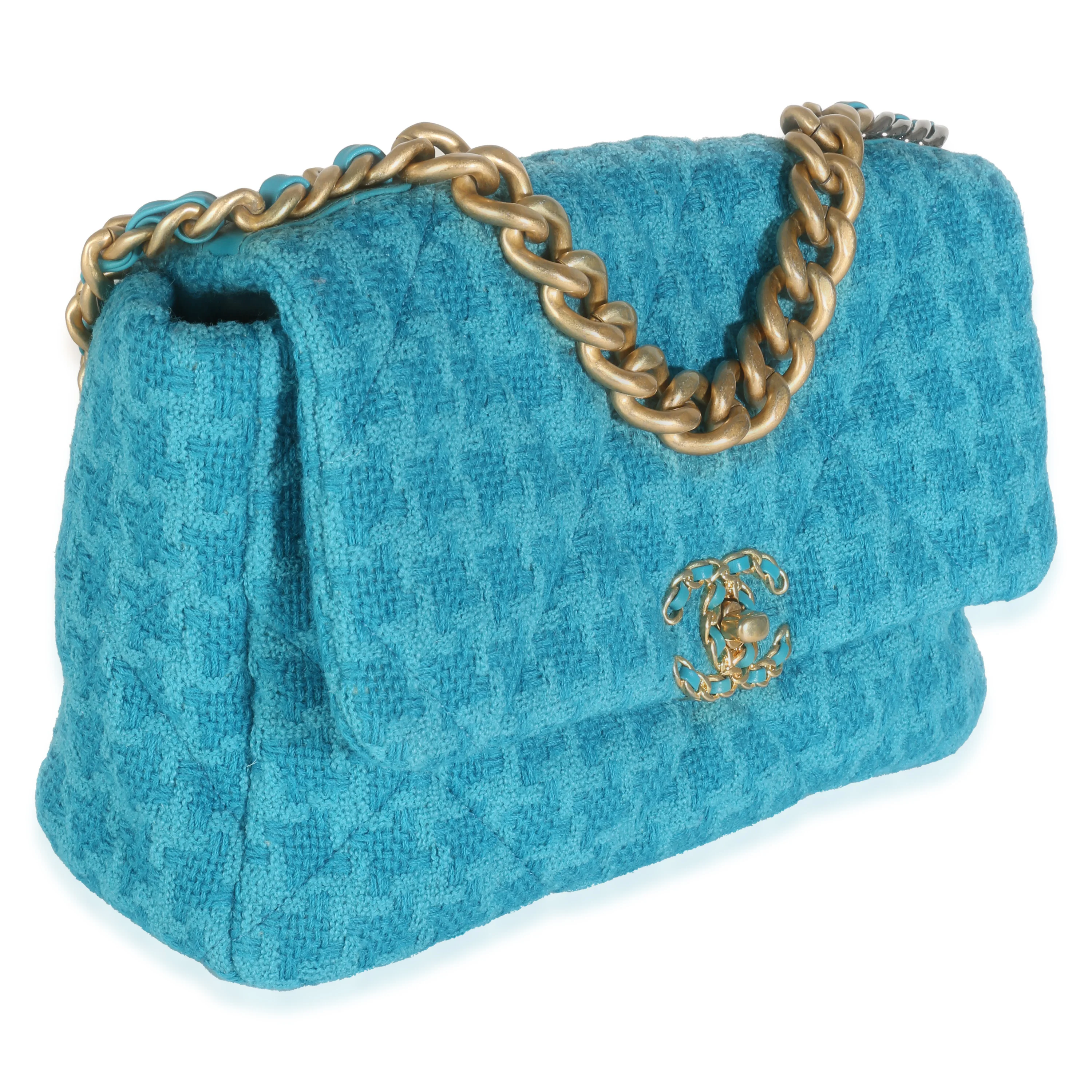 Blue Tweed Large Chanel 19 Flap Bag - Image 3