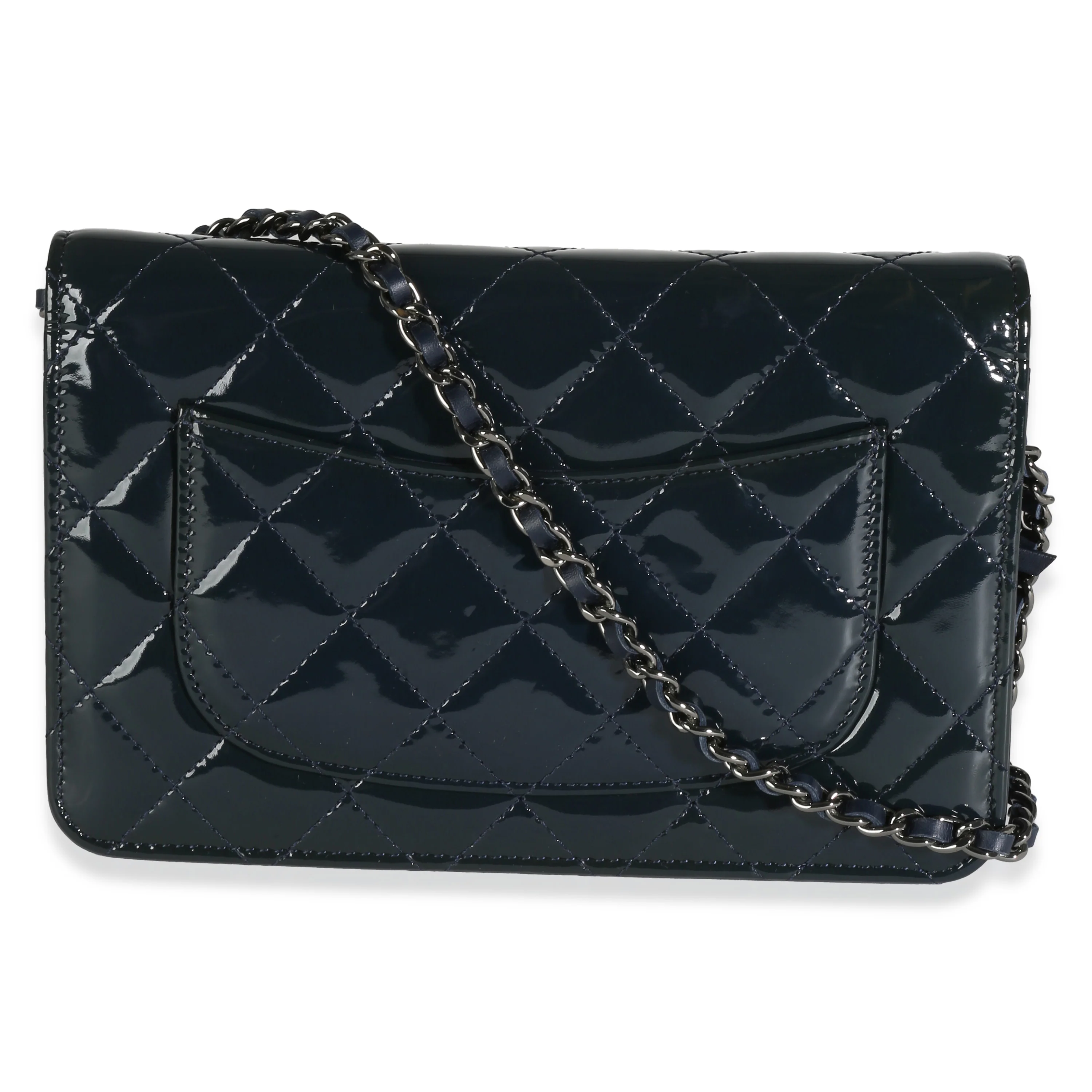 Navy Quilted Patent Wallet On Chain - Image 4