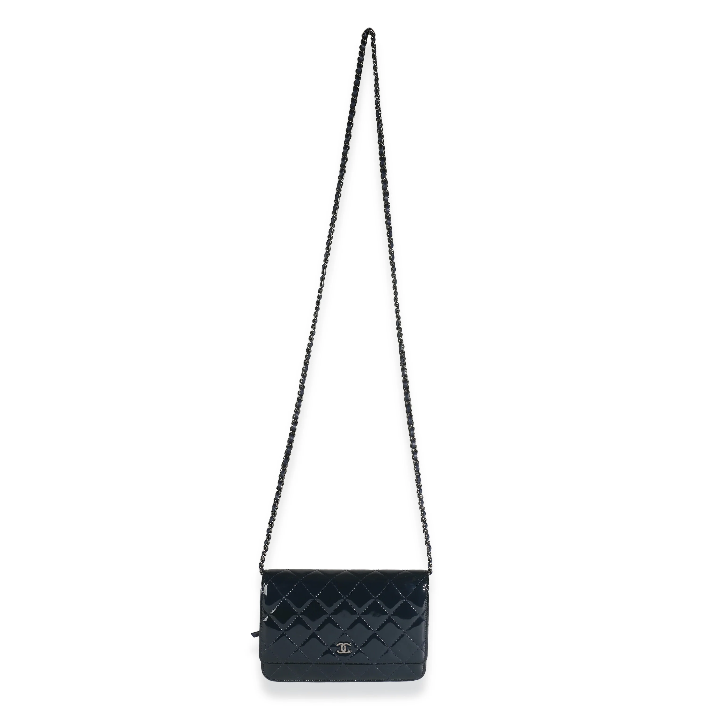 Navy Quilted Patent Wallet On Chain - Image 8