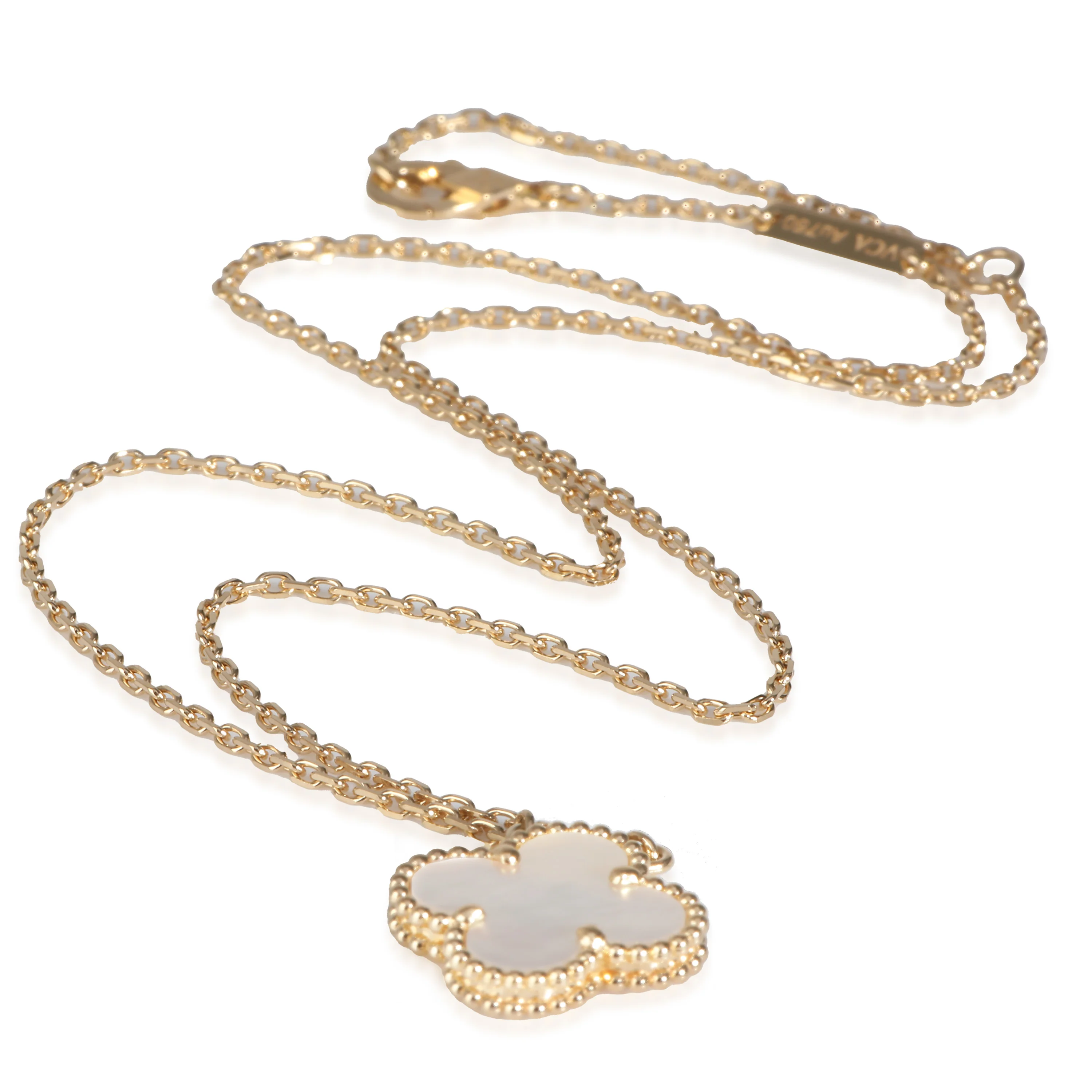 Alhambra Mother Of Pearl Pendant in 18k Yellow Gold - Image 2