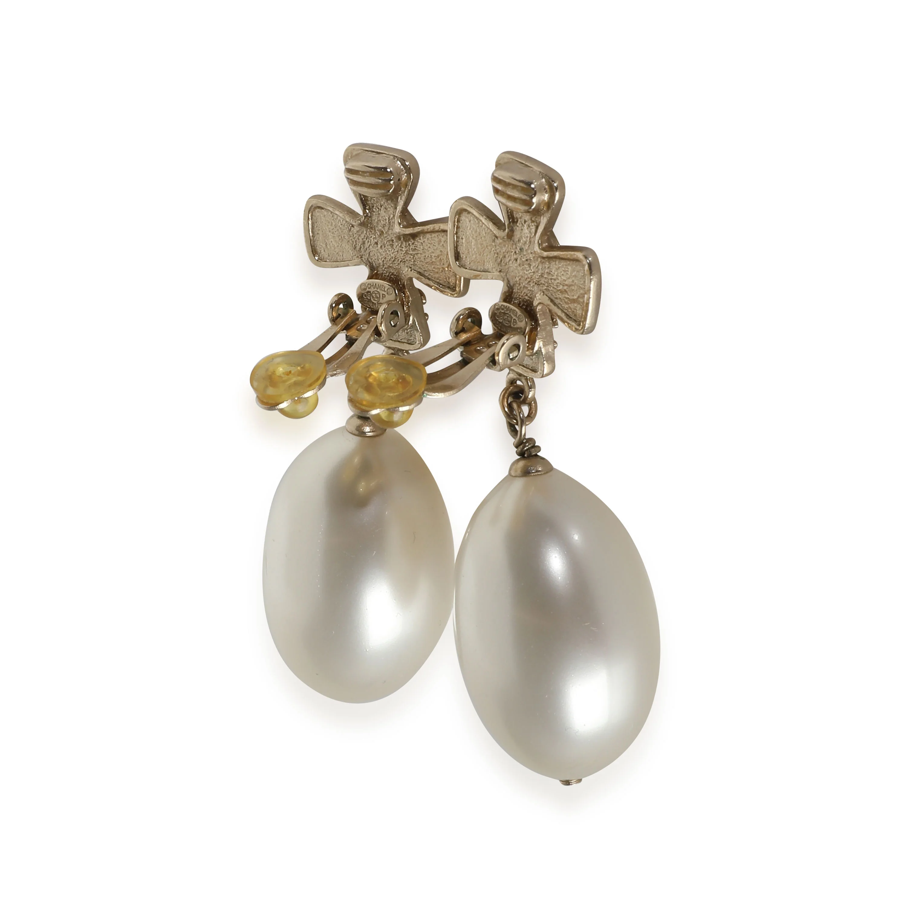2008 Gripoix Faux Pearl Earring - Image 3