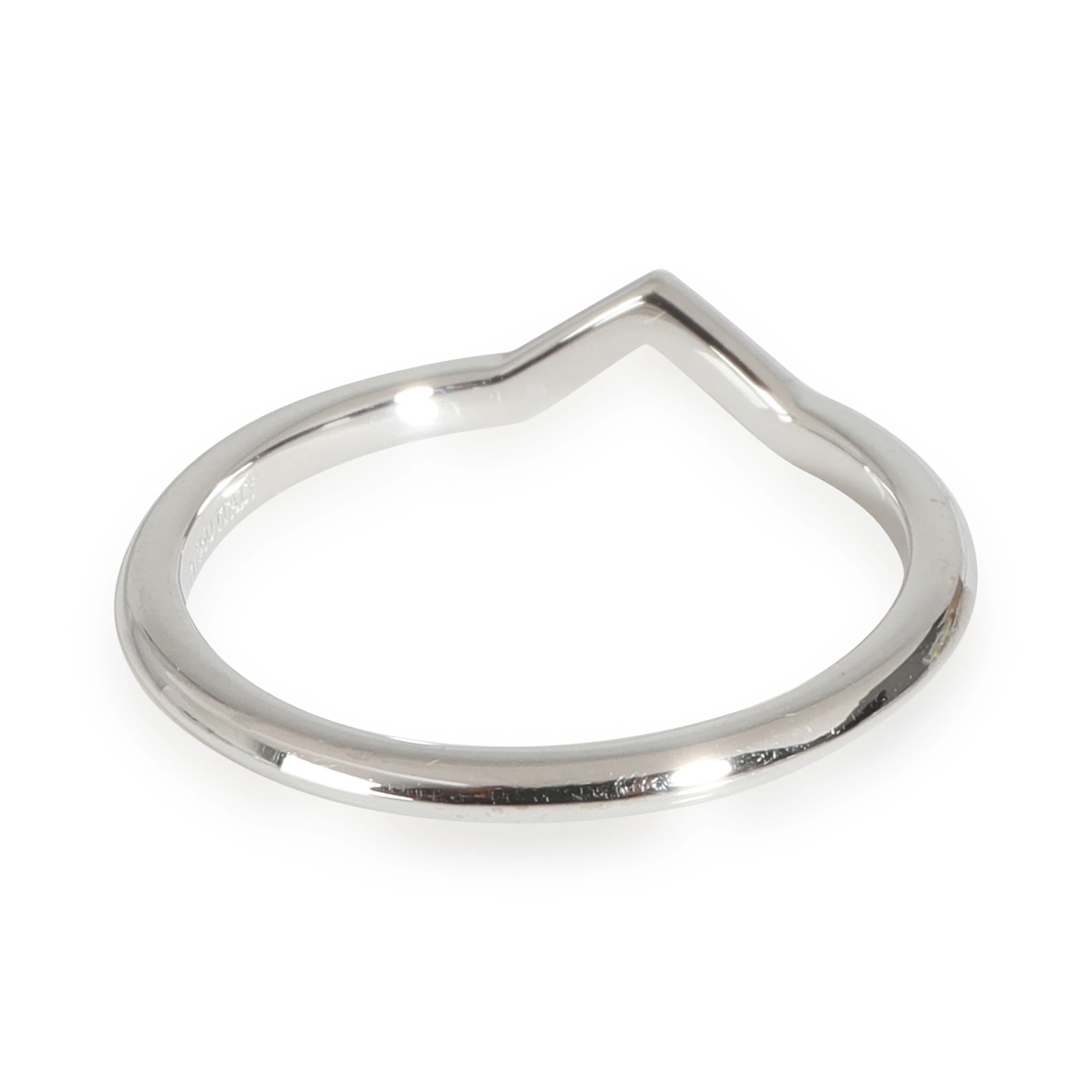 The Tiffany Setting  V Band in  Platinum - Image 3