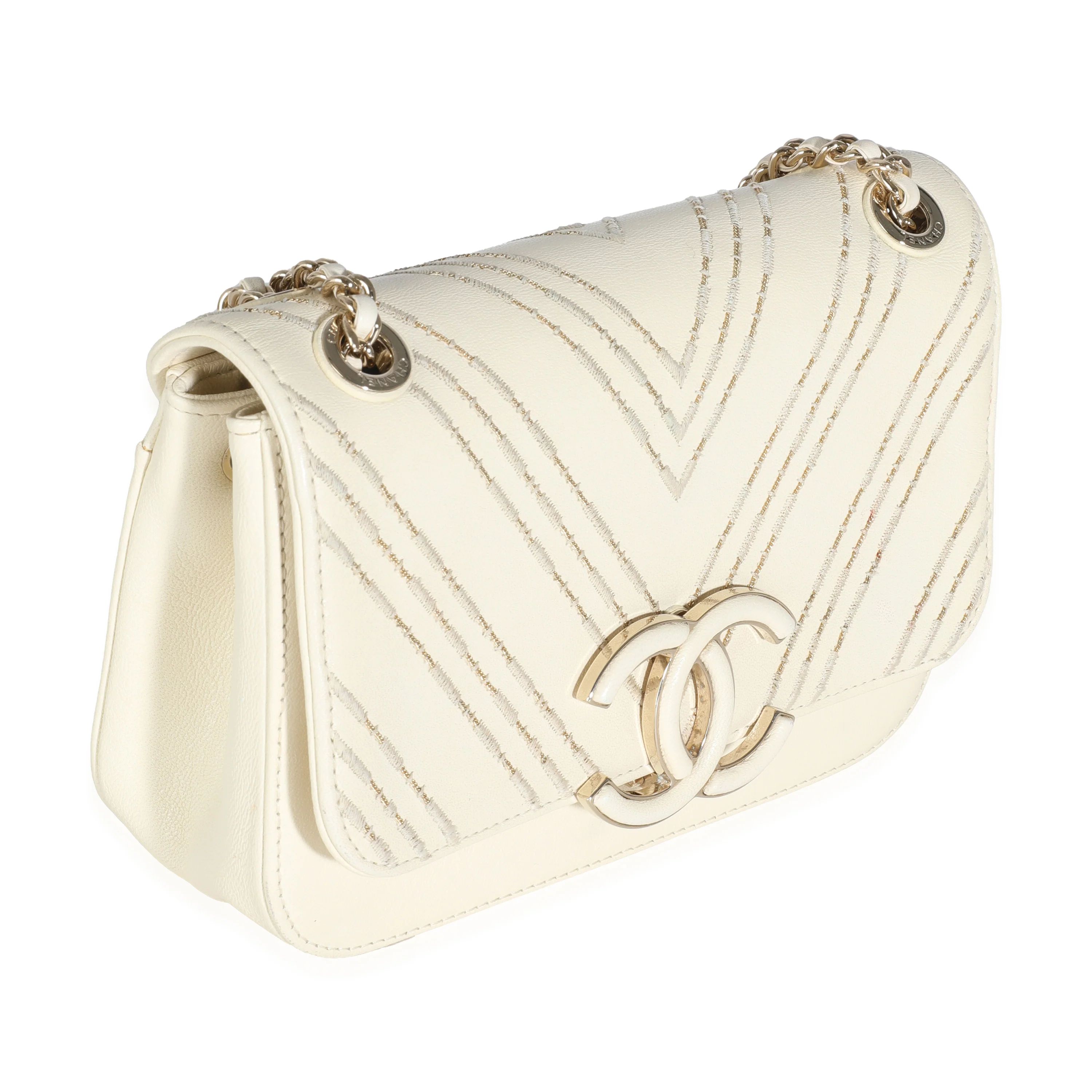 White Sheepskin Chevron Small Subtle Flap Bag - Image 5